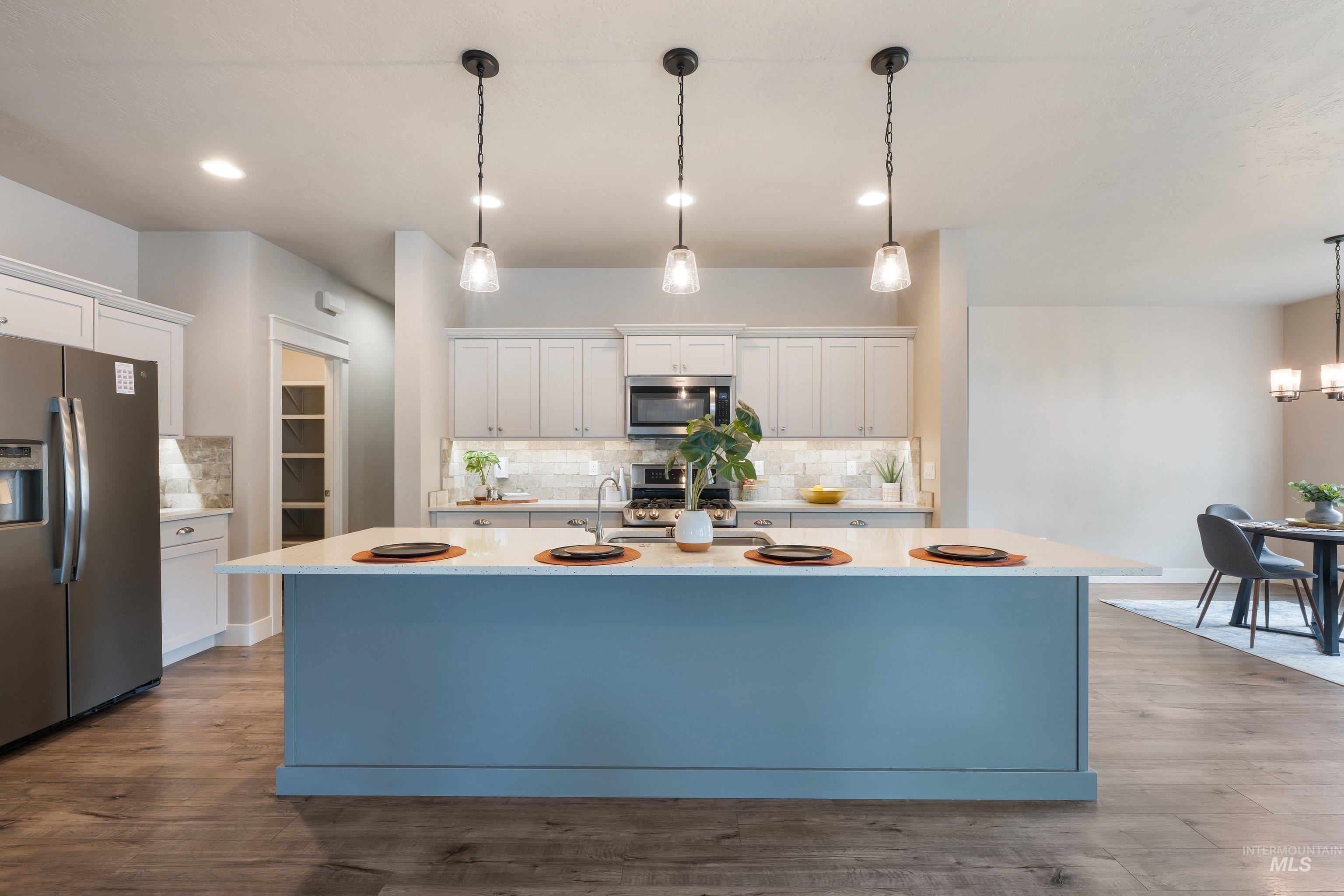 4067 Whistling Heights Way, Nampa, Idaho 83687, 4 Bedrooms, 3 Bathrooms, Residential For Sale, Price $610,000, 98982255