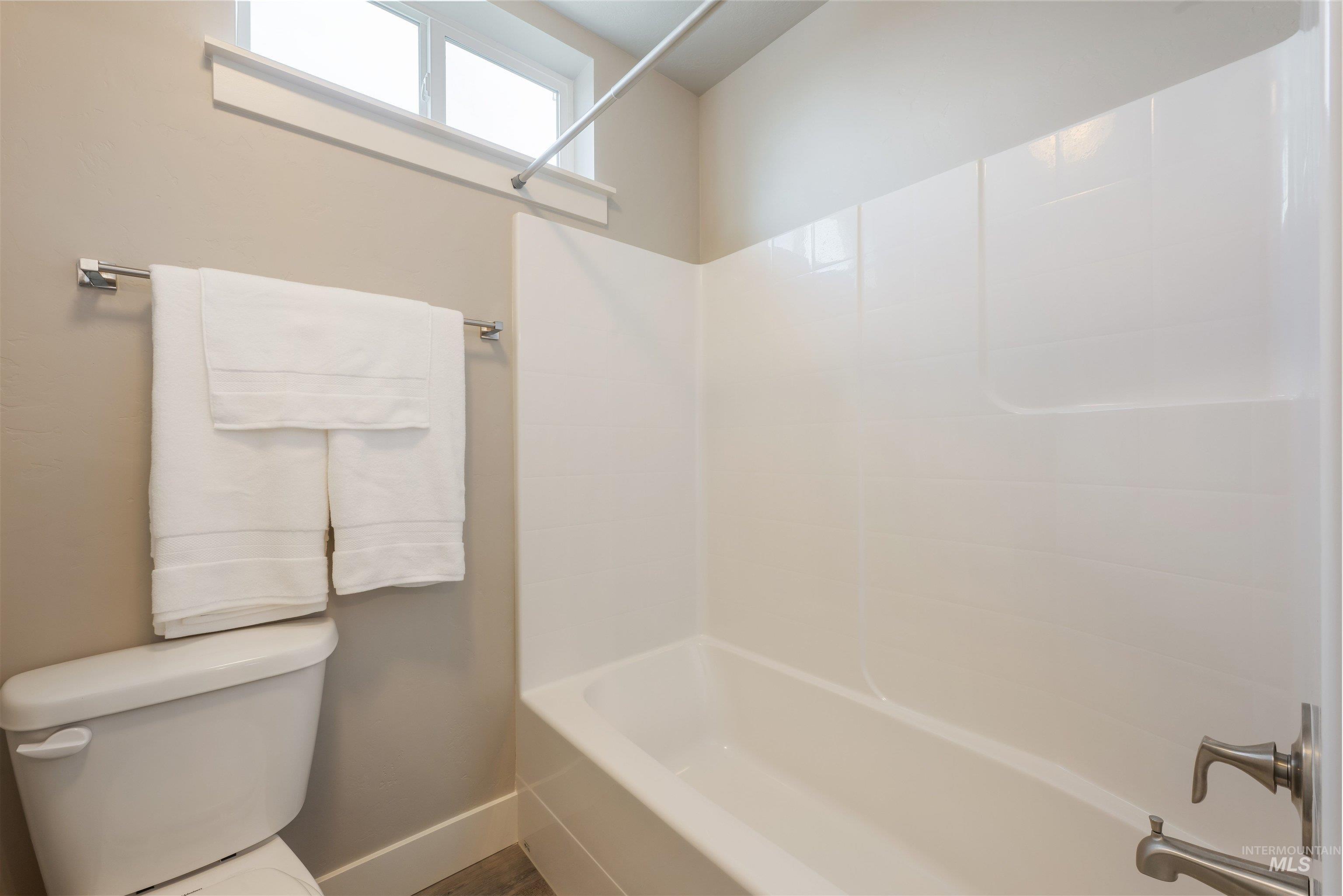 4067 Whistling Heights Way, Nampa, Idaho 83687, 4 Bedrooms, 3 Bathrooms, Residential For Sale, Price $610,000, 98982255