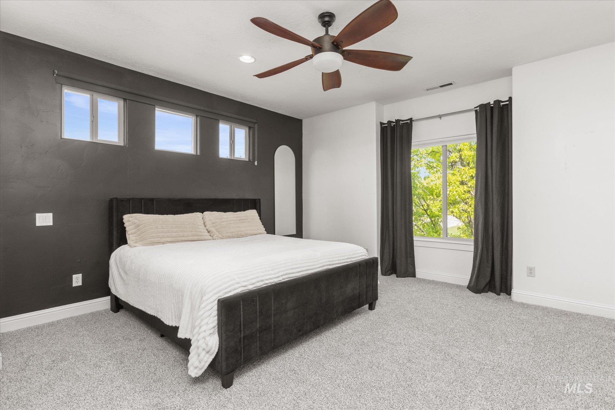 5375 W Ridgeside St, Meridian, Idaho 83646, 4 Bedrooms, 2.5 Bathrooms, Residential For Sale, Price $898,000, 98982268