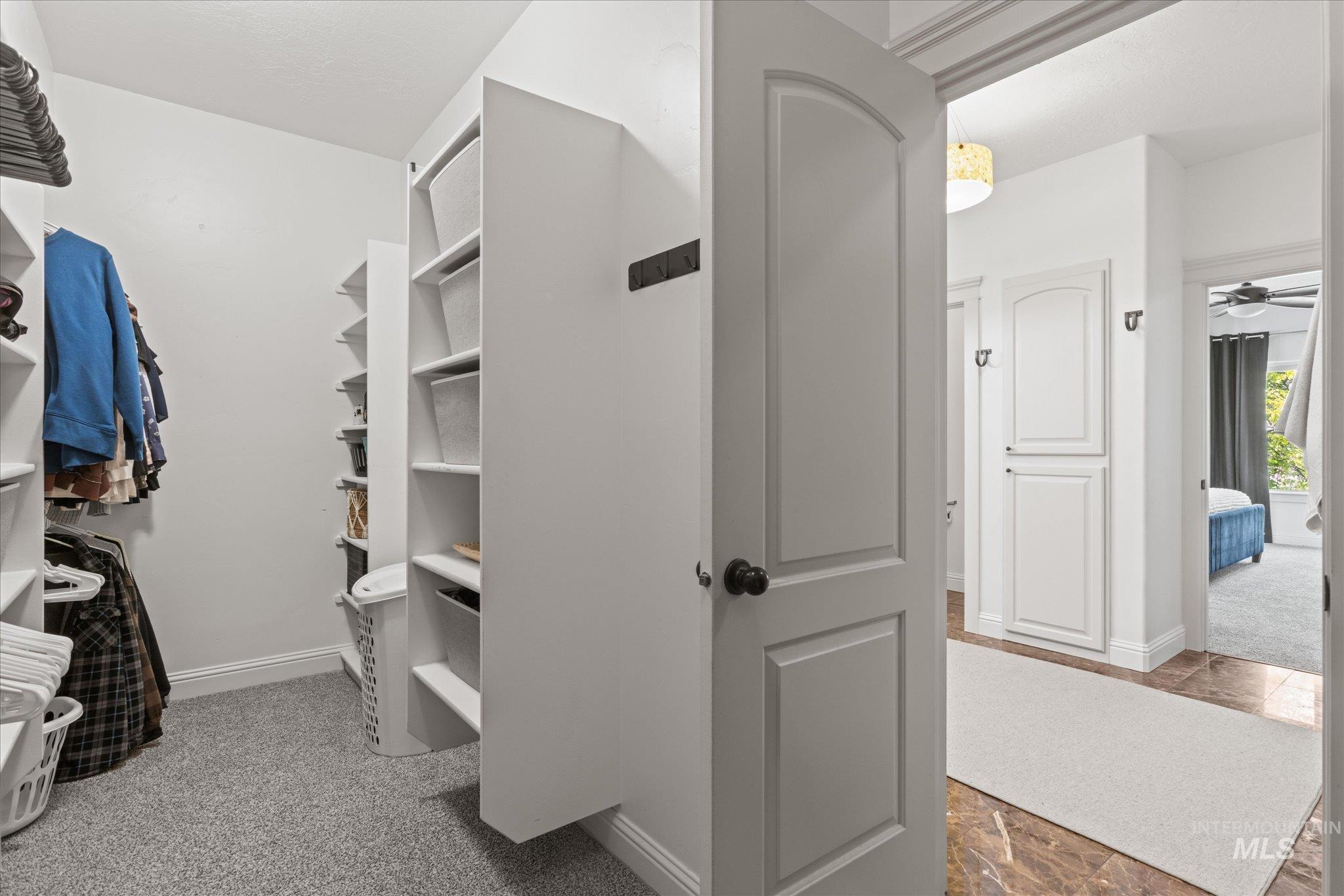 5375 W Ridgeside St, Meridian, Idaho 83646, 4 Bedrooms, 2.5 Bathrooms, Residential For Sale, Price $915,000, 98982268