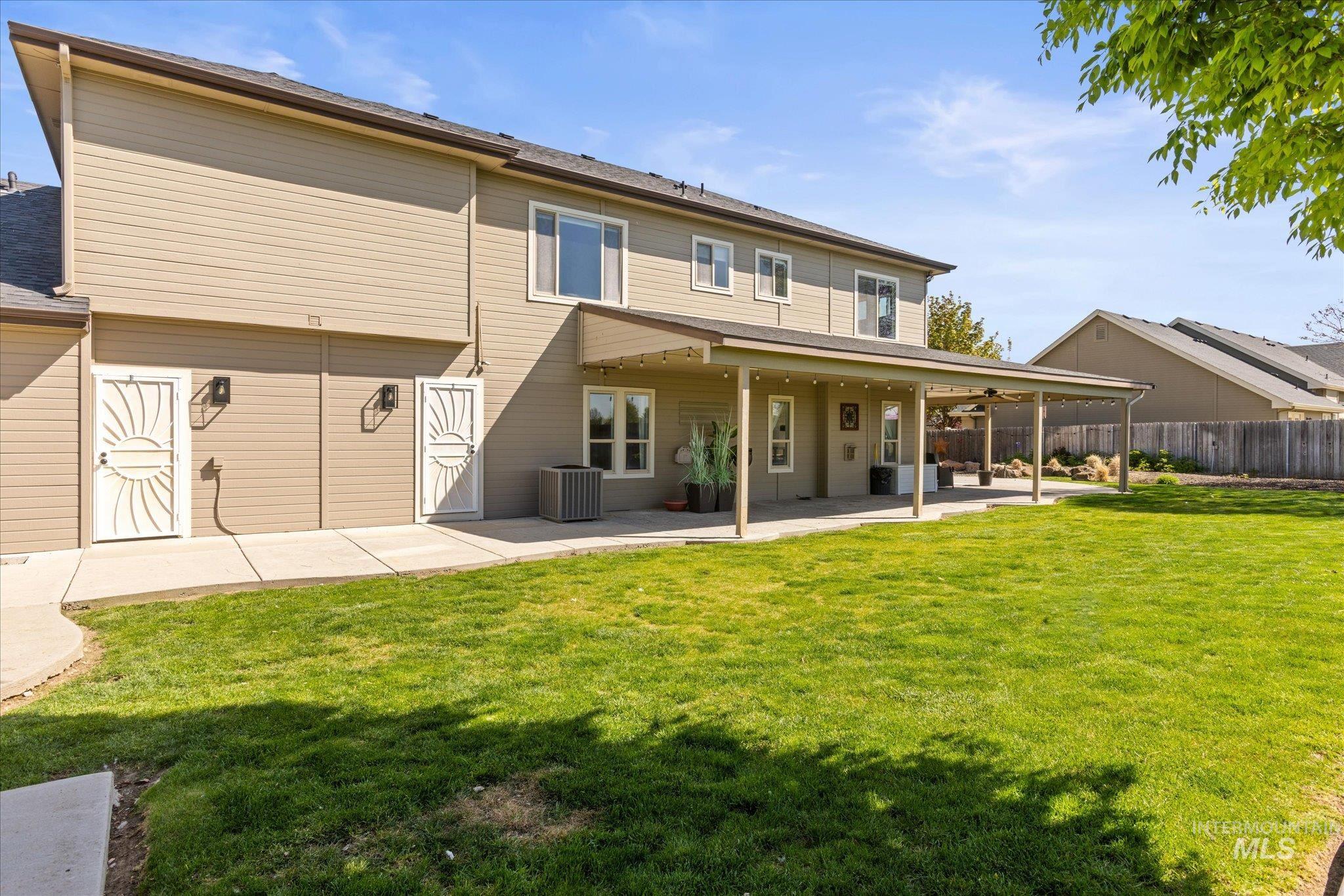 5375 W Ridgeside St, Meridian, Idaho 83646, 4 Bedrooms, 2.5 Bathrooms, Residential For Sale, Price $898,000, 98982268