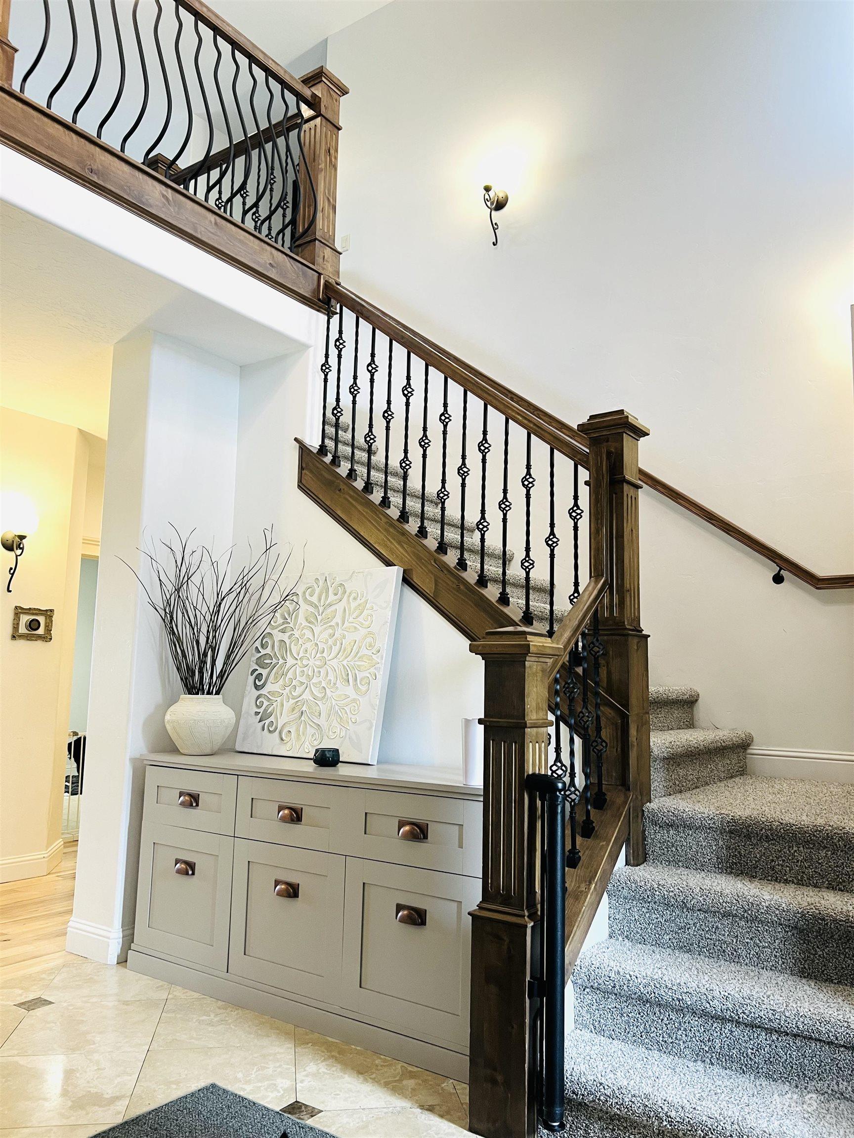 5375 W Ridgeside St, Meridian, Idaho 83646, 4 Bedrooms, 2.5 Bathrooms, Residential For Sale, Price $898,000, 98982268