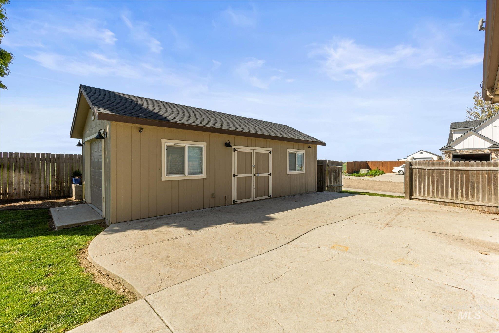 5375 W Ridgeside St, Meridian, Idaho 83646, 4 Bedrooms, 2.5 Bathrooms, Residential For Sale, Price $898,000, 98982268