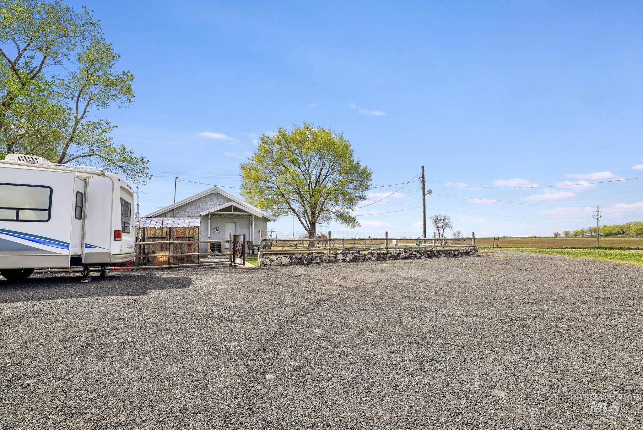 88 S 400 W, Jerome, Idaho 83338, 2 Bedrooms, 1 Bathroom, Residential For Sale, Price $299,000, 98982269