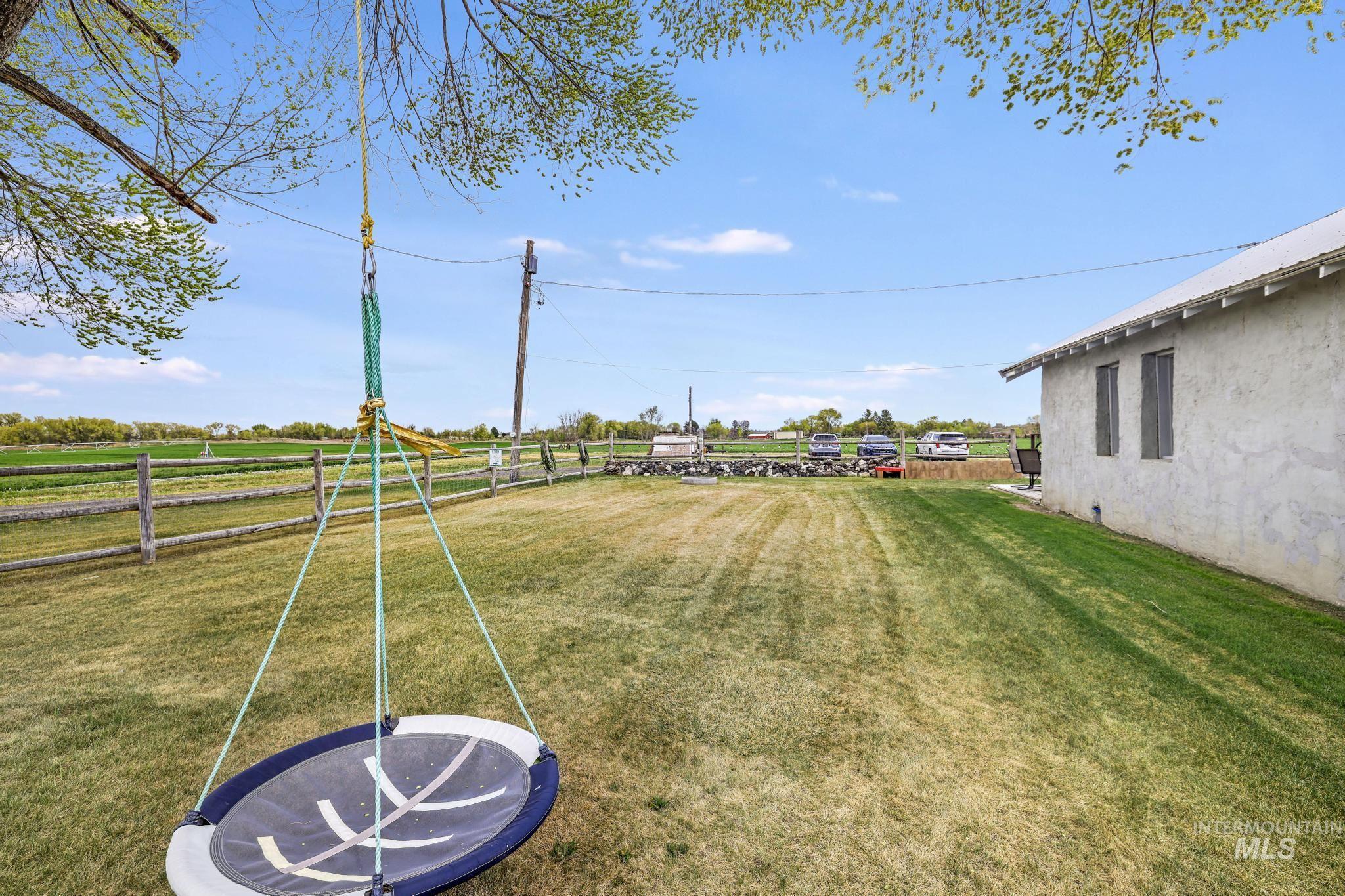 88 S 400 W, Jerome, Idaho 83338, 2 Bedrooms, 1 Bathroom, Residential For Sale, Price $299,000, 98982269