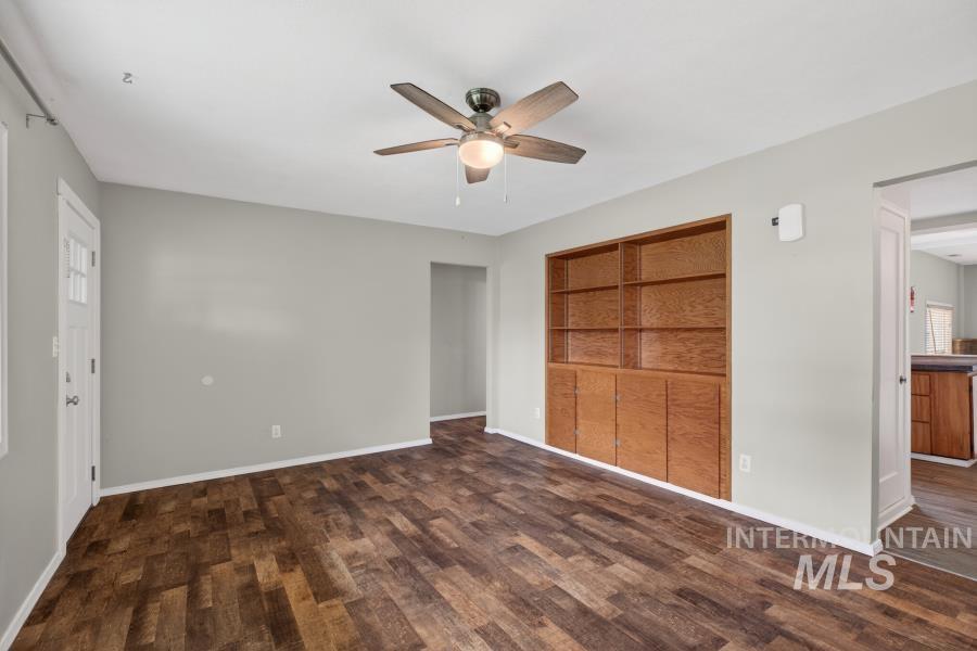 104 N Blaine St., Moscow, Idaho 83843, 4 Bedrooms, 2 Bathrooms, Residential For Sale, Price $447,500, 98982270