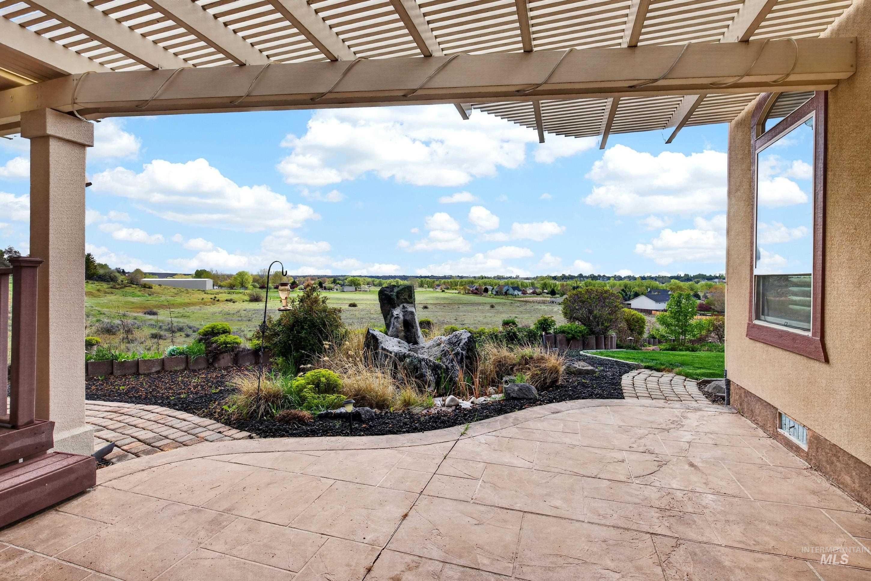 9810 Grand Teton Trail, Middleton, Idaho 83644, 4 Bedrooms, 4 Bathrooms, Residential For Sale, Price $1,450,000, 98982271