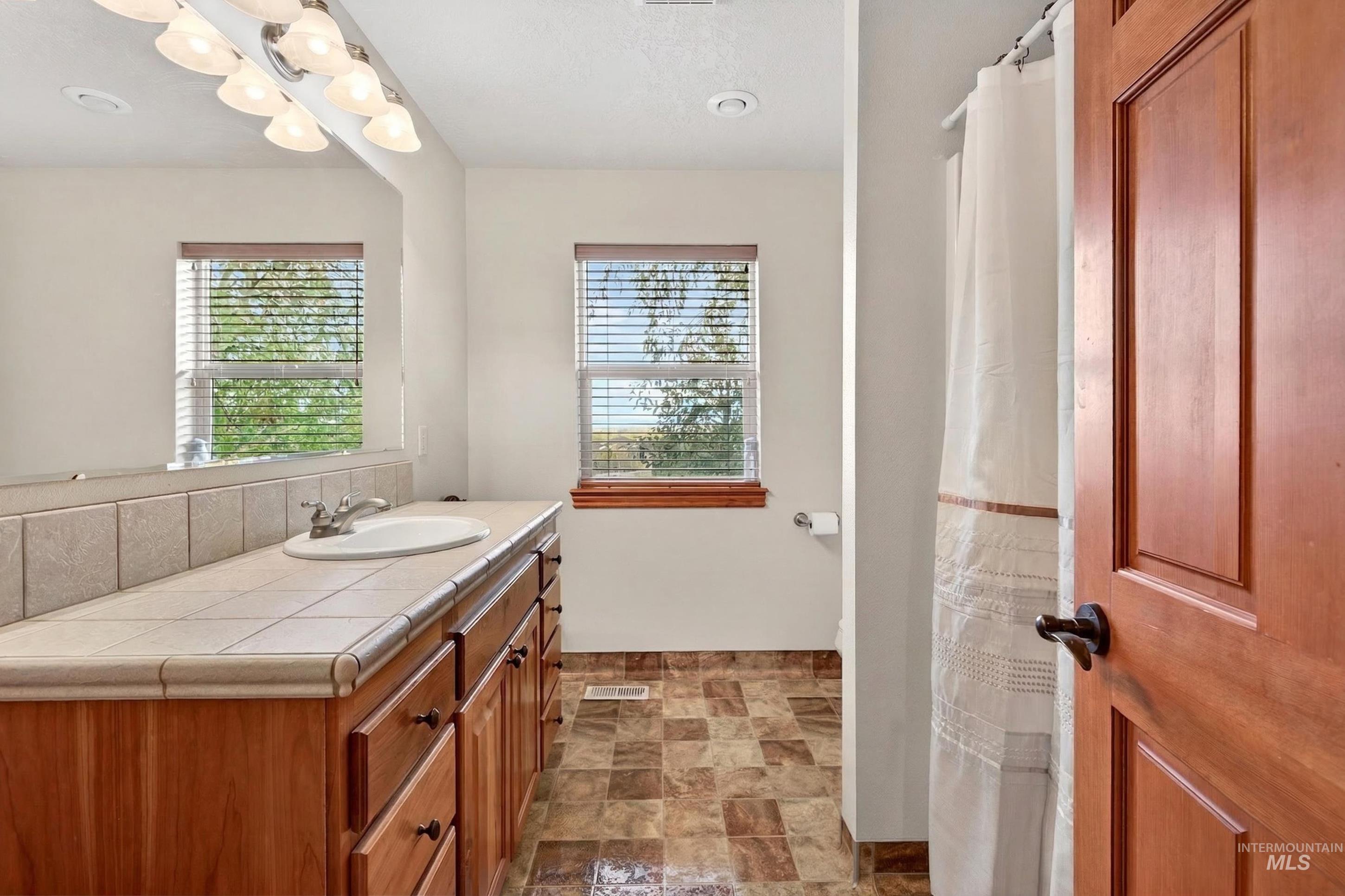9810 Grand Teton Trail, Middleton, Idaho 83644, 4 Bedrooms, 4 Bathrooms, Residential For Sale, Price $1,395,000, 98982271