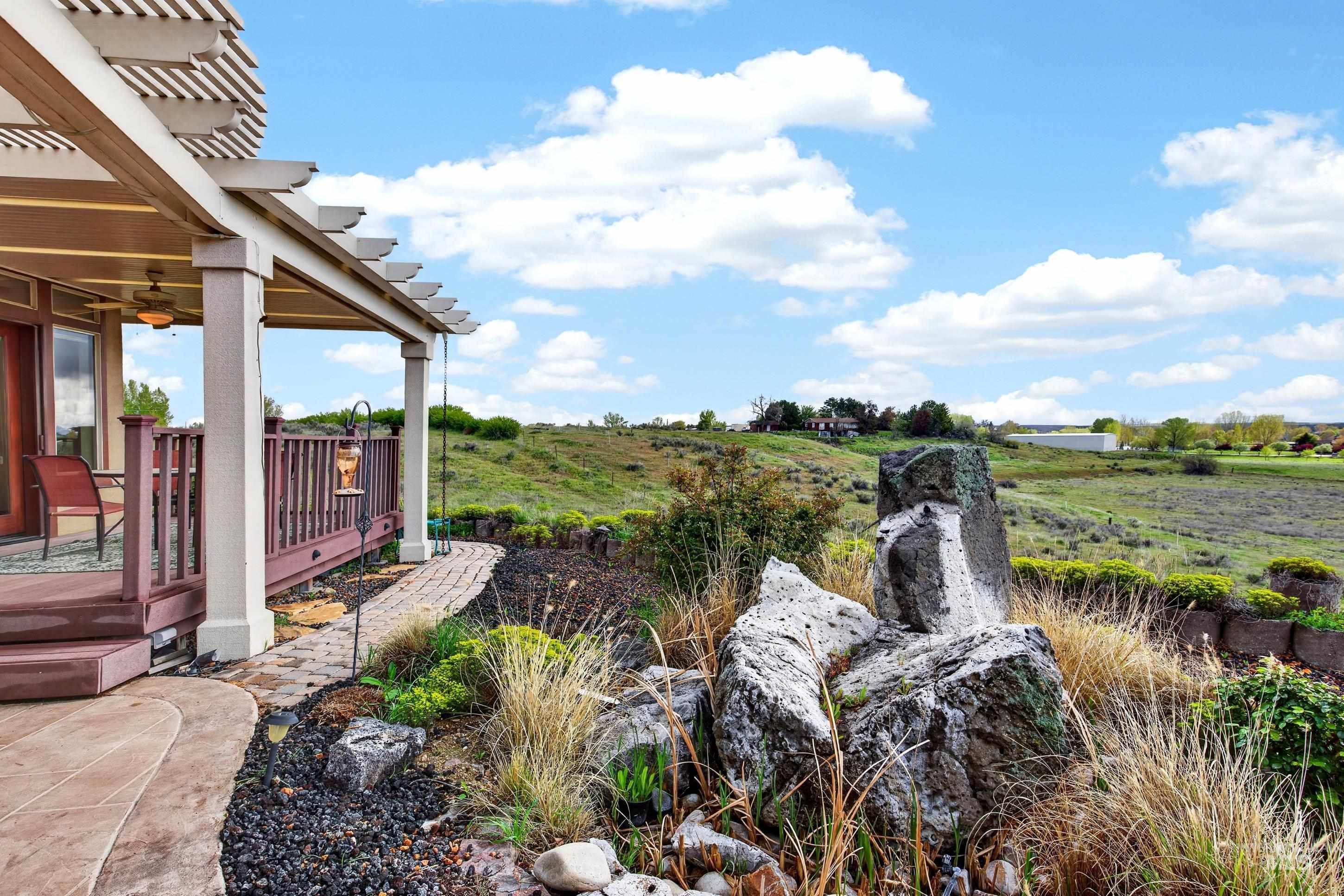 9810 Grand Teton Trail, Middleton, Idaho 83644, 4 Bedrooms, 4 Bathrooms, Residential For Sale, Price $1,450,000, 98982271