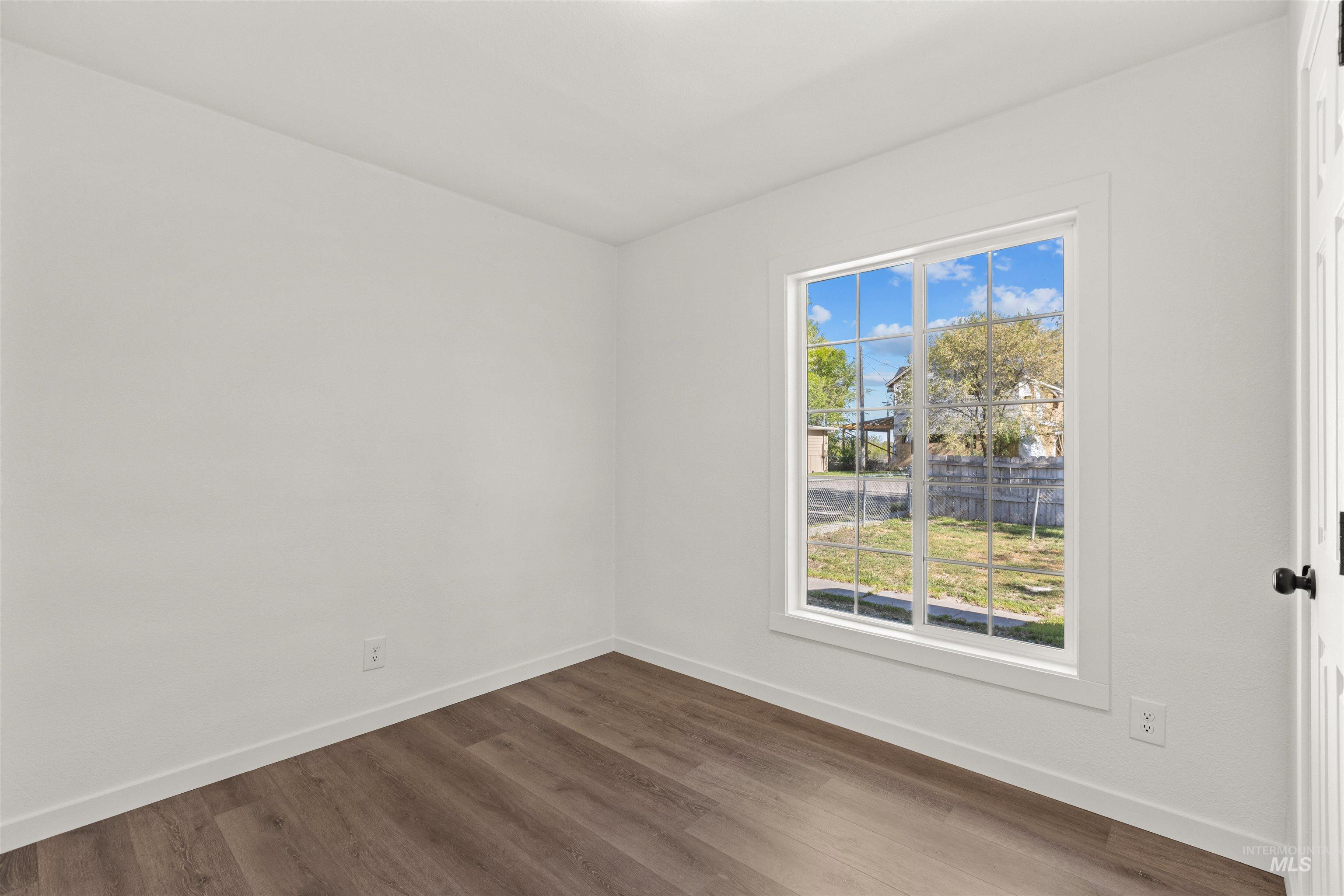 145 2nd St, Grand View, Idaho 83624, 1 Bedroom, 1 Bathroom, Residential For Sale, Price $175,000,MLS 98982272