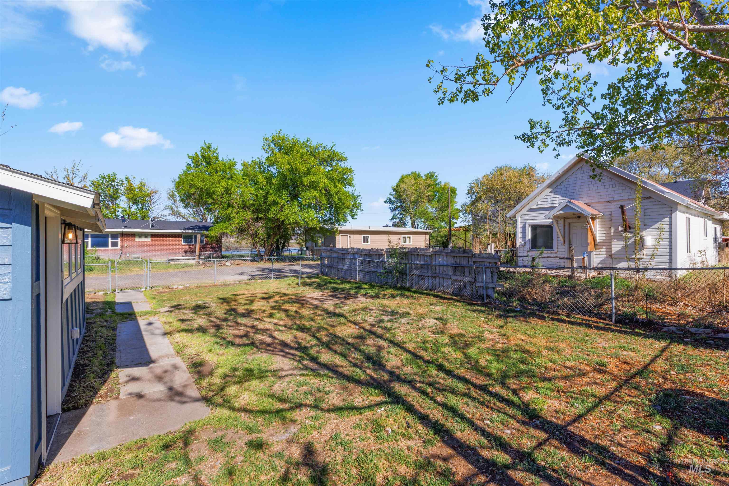 145 2nd St, Grand View, Idaho 83624, 1 Bedroom, 1 Bathroom, Residential For Sale, Price $175,000,MLS 98982272