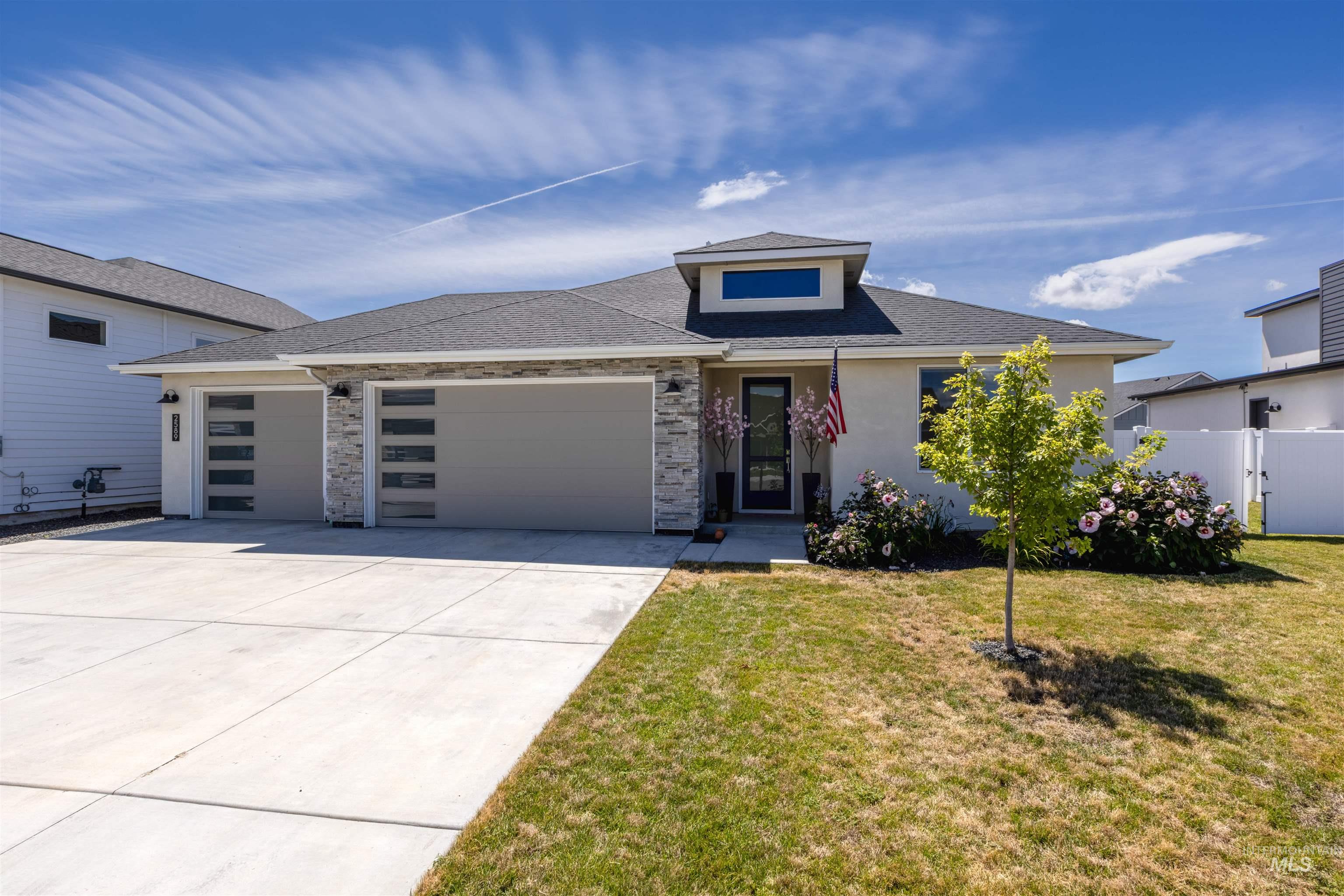 2589 E Jonagold Ct, Emmett, Idaho 83617, 4 Bedrooms, 2 Bathrooms, Residential For Sale, Price $575,000,MLS 98982274