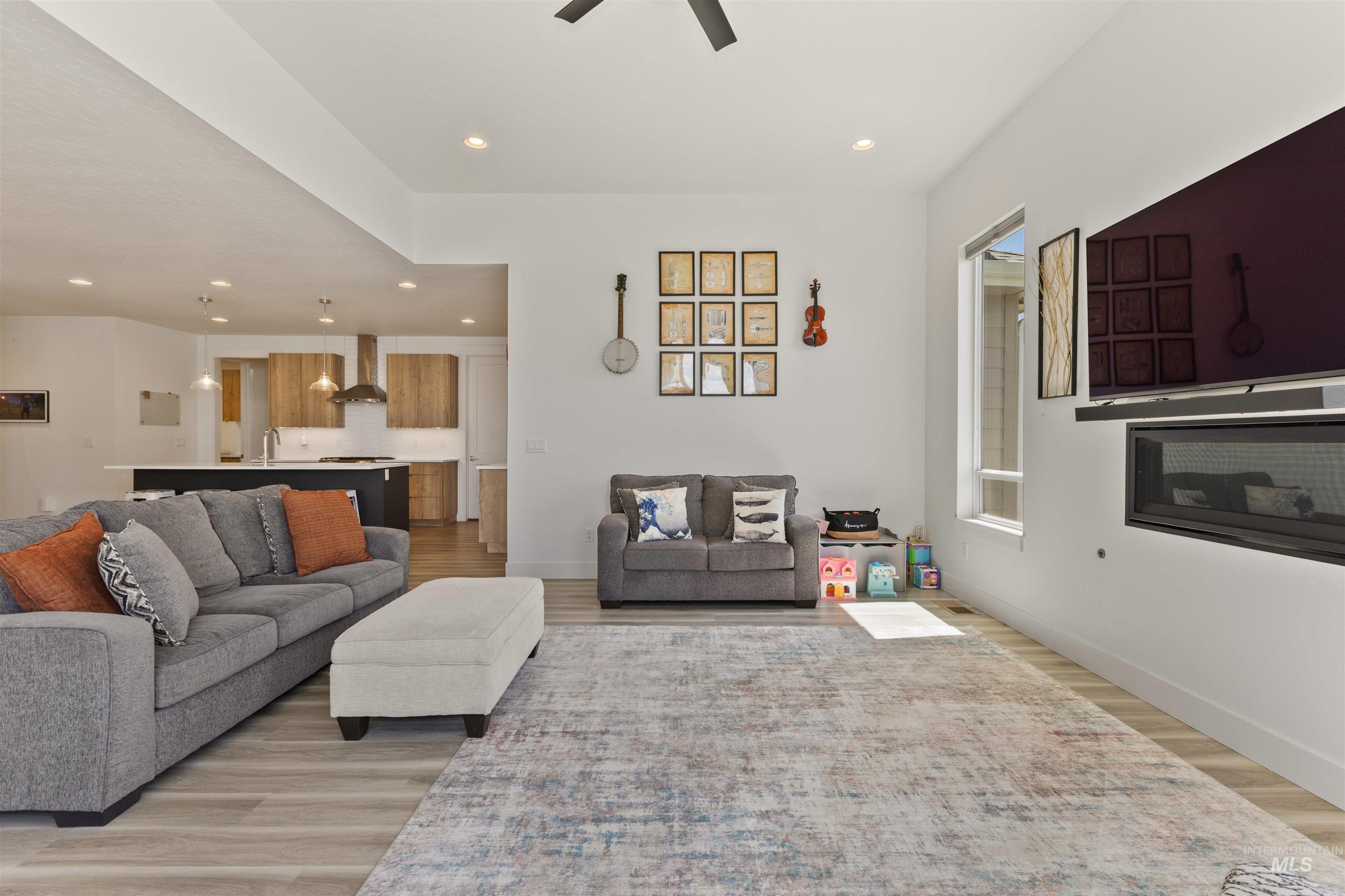 2589 E Jonagold Ct, Emmett, Idaho 83617, 4 Bedrooms, 2 Bathrooms, Residential For Sale, Price $575,000,MLS 98982274