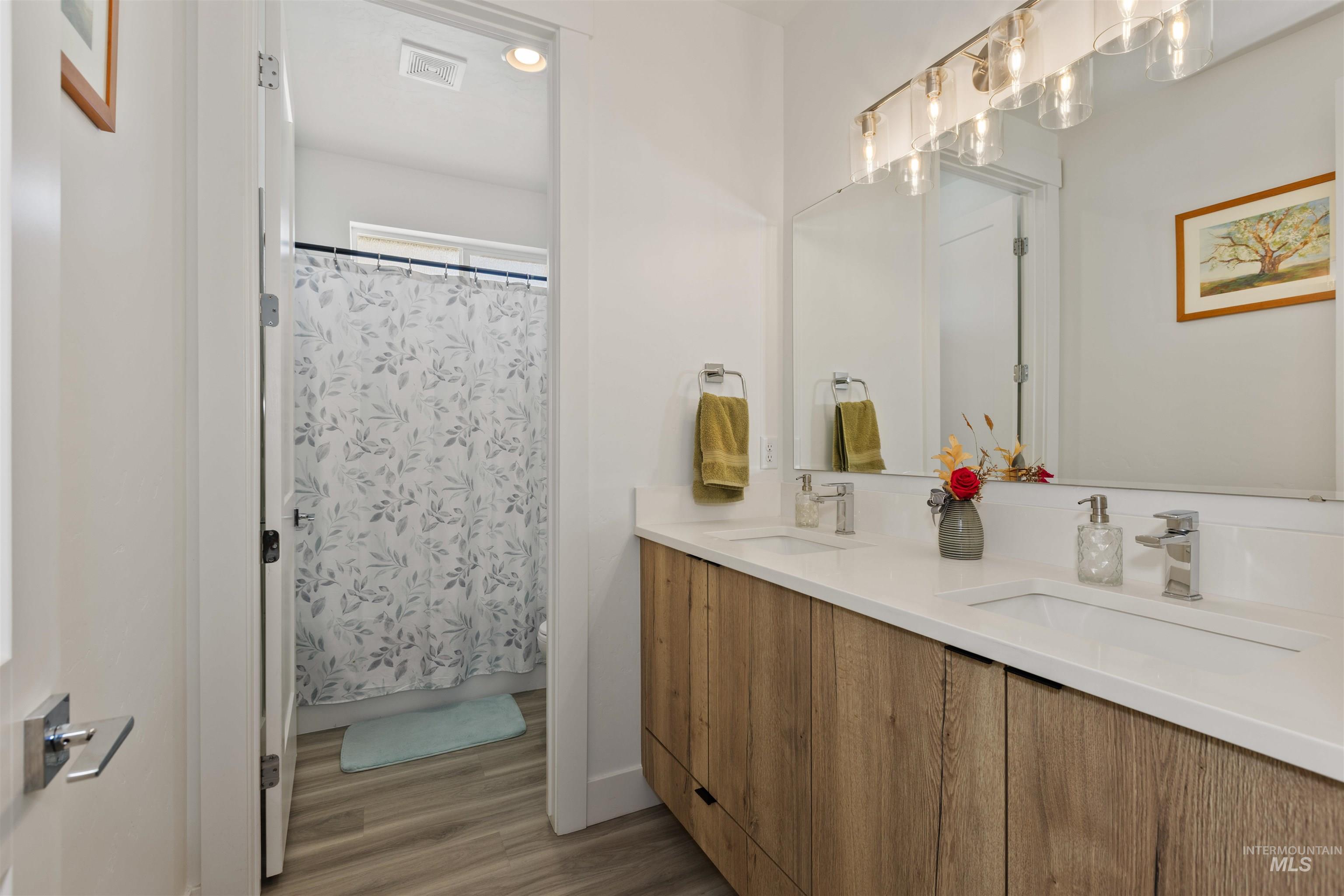 2589 E Jonagold Ct, Emmett, Idaho 83617, 4 Bedrooms, 2 Bathrooms, Residential For Sale, Price $575,000,MLS 98982274