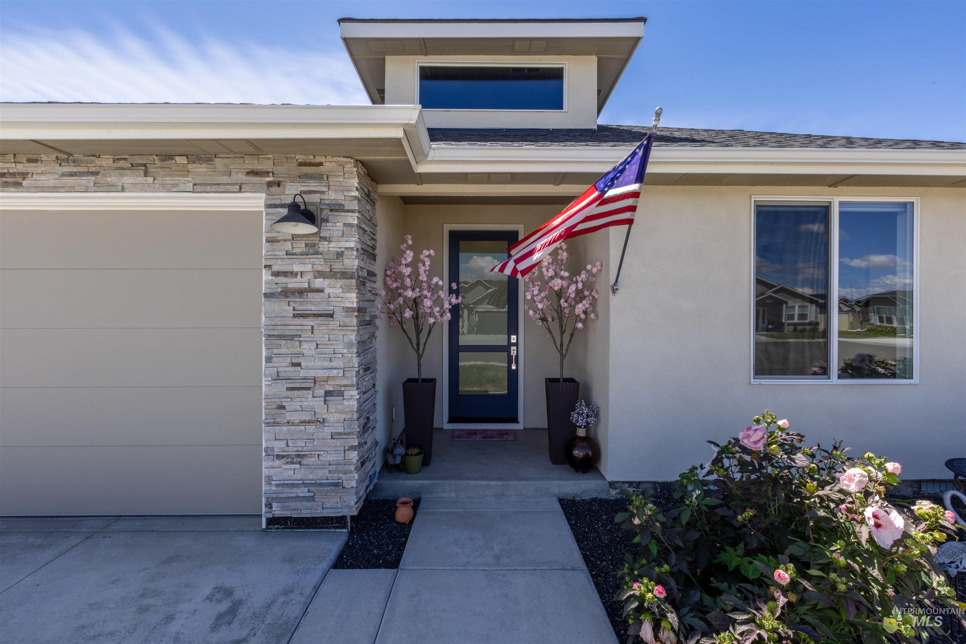 2589 E Jonagold Ct, Emmett, Idaho 83617, 4 Bedrooms, 2 Bathrooms, Residential For Sale, Price $575,000,MLS 98982274