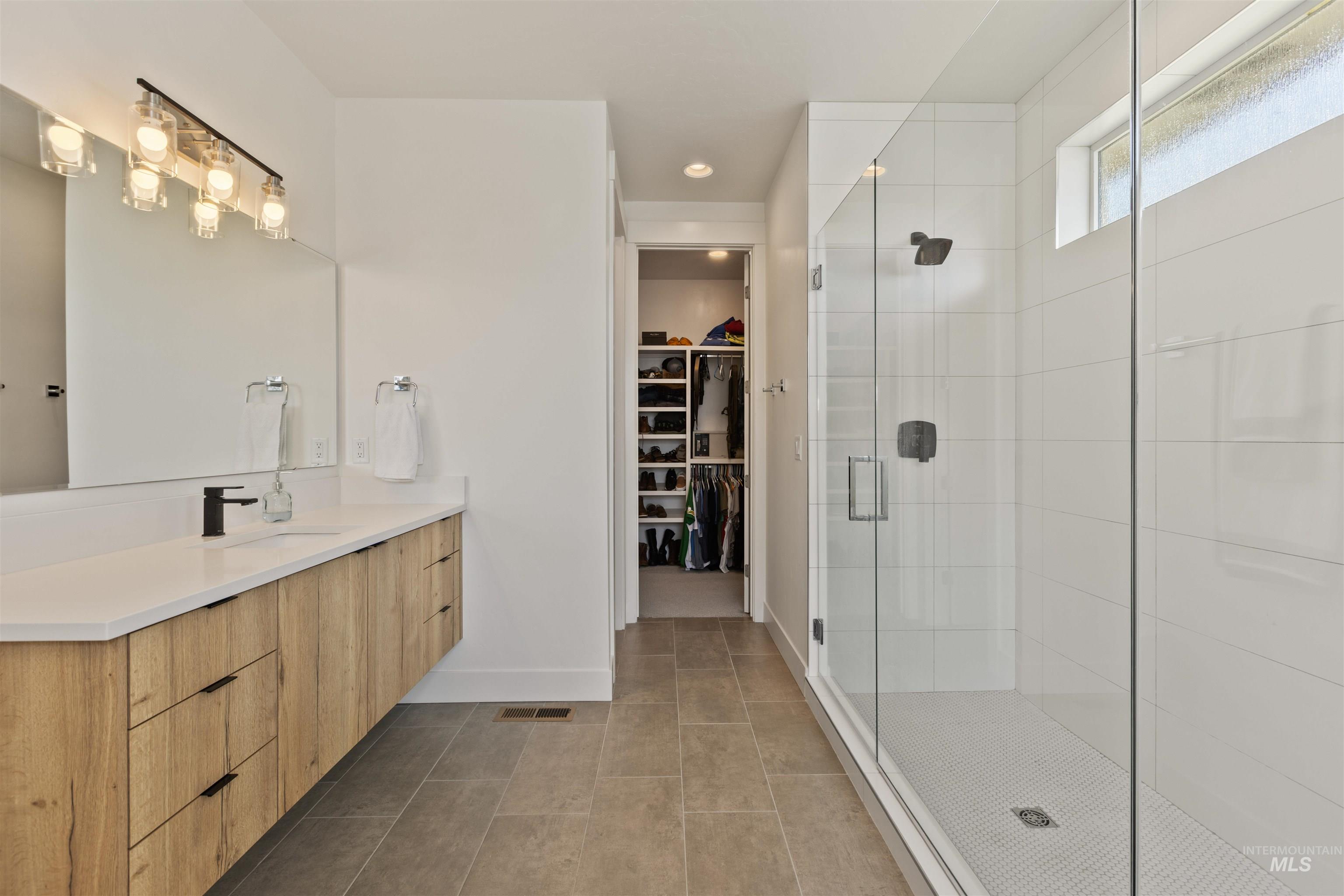 2589 E Jonagold Ct, Emmett, Idaho 83617, 4 Bedrooms, 2 Bathrooms, Residential For Sale, Price $575,000,MLS 98982274