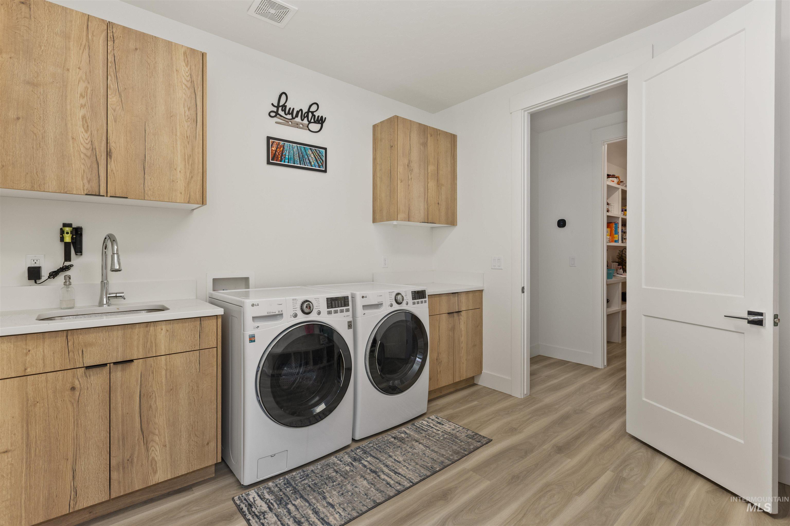 2589 E Jonagold Ct, Emmett, Idaho 83617, 4 Bedrooms, 2 Bathrooms, Residential For Sale, Price $575,000,MLS 98982274