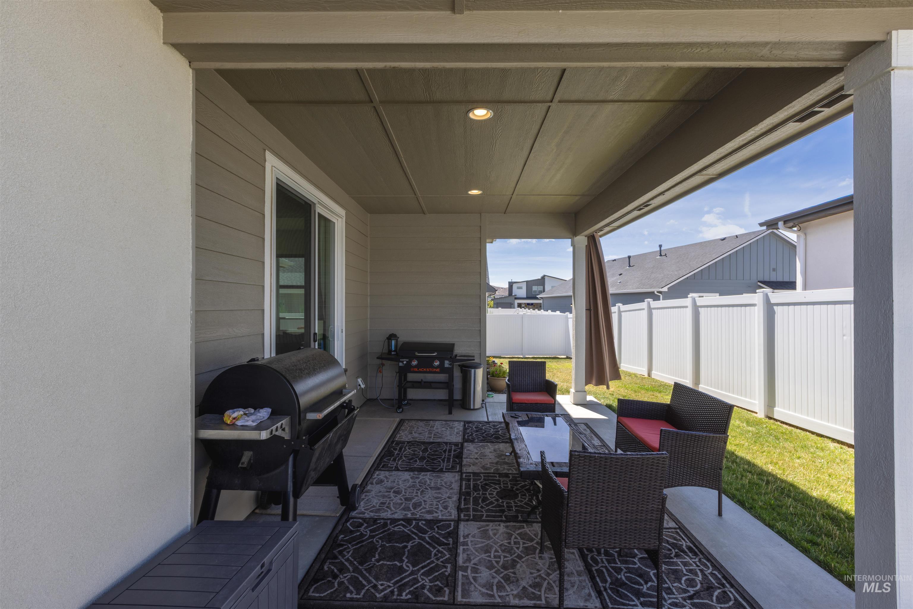 2589 E Jonagold Ct, Emmett, Idaho 83617, 4 Bedrooms, 2 Bathrooms, Residential For Sale, Price $575,000,MLS 98982274