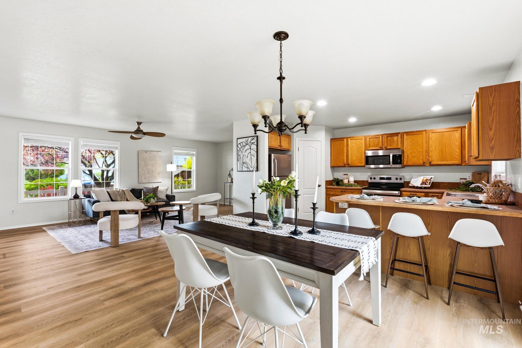 3139 W Pudu Ct, Meridian, Idaho 83646, 4 Bedrooms, 2.5 Bathrooms, Residential For Sale, Price $439,000,MLS 98982278