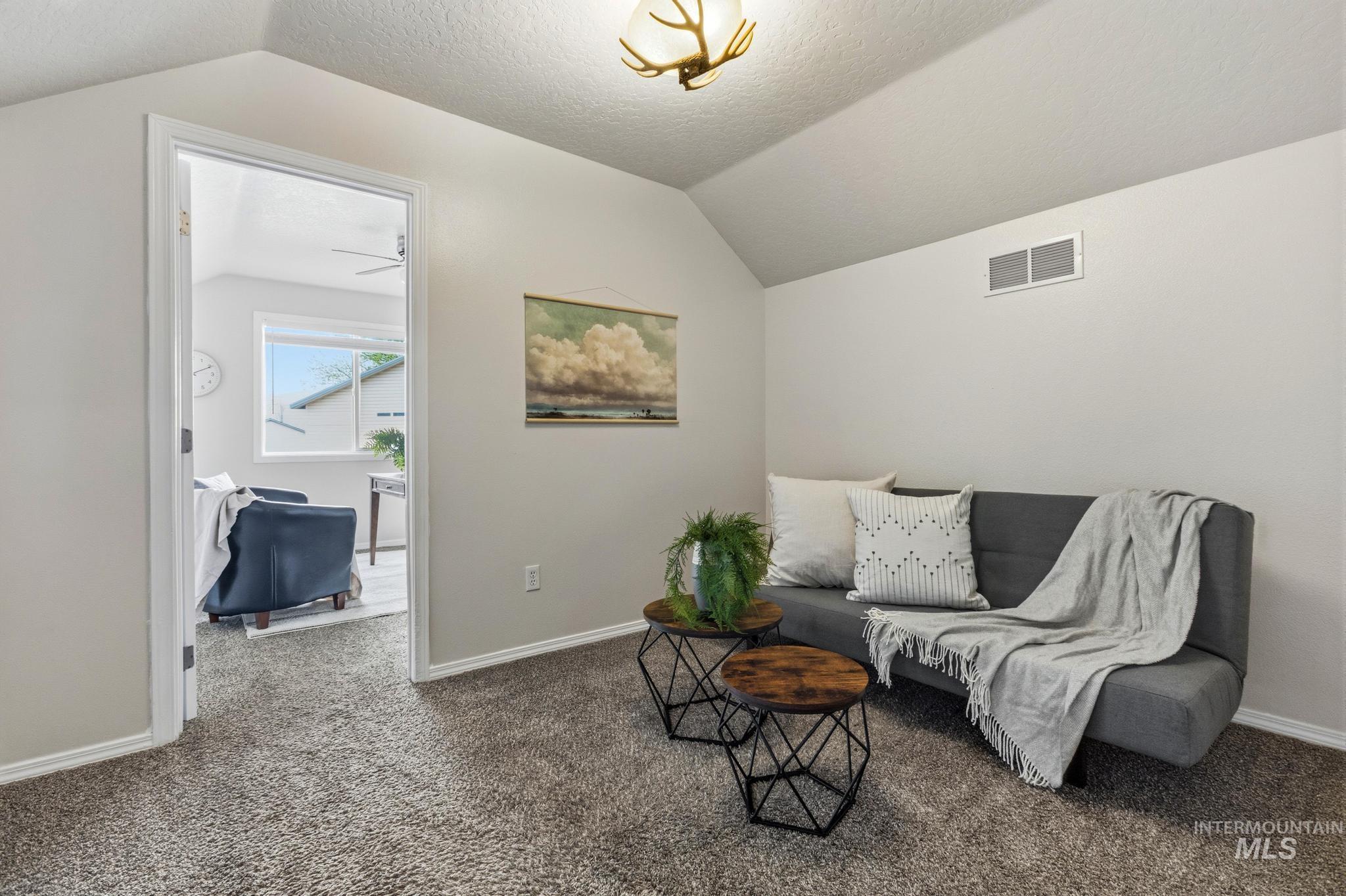 3139 W Pudu Ct, Meridian, Idaho 83646, 4 Bedrooms, 2.5 Bathrooms, Residential For Sale, Price $439,000,MLS 98982278