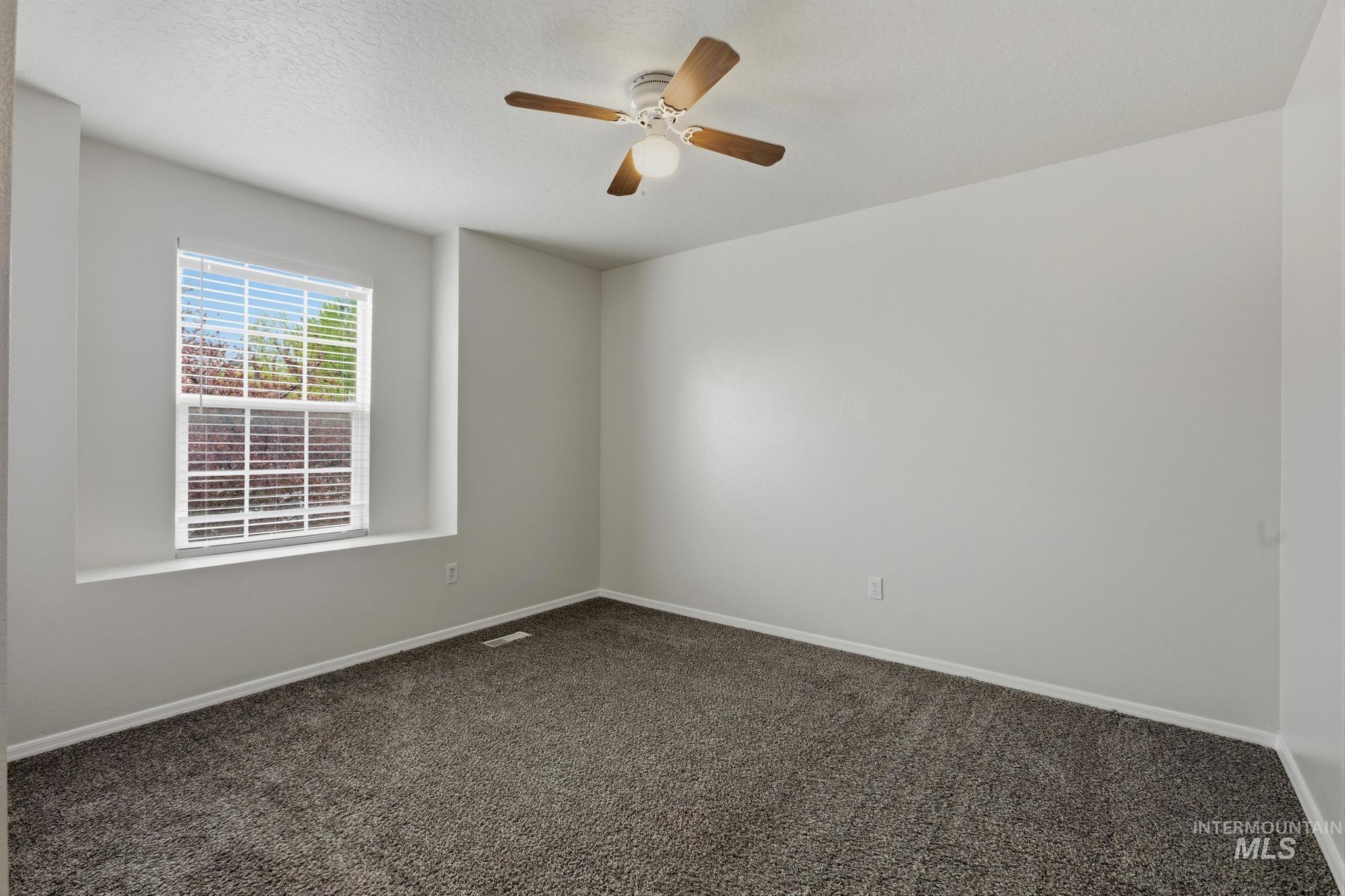 3139 W Pudu Ct, Meridian, Idaho 83646, 4 Bedrooms, 2.5 Bathrooms, Residential For Sale, Price $439,000,MLS 98982278