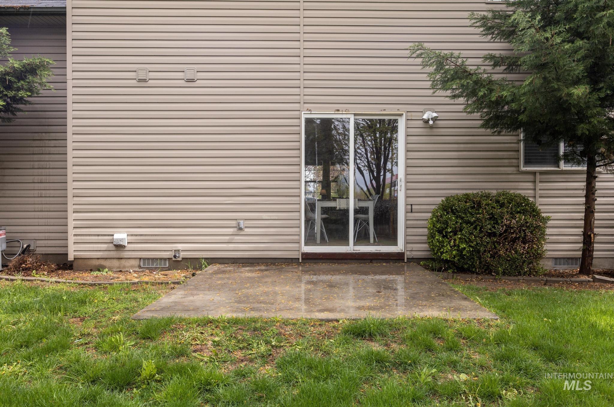 3139 W Pudu Ct, Meridian, Idaho 83646, 4 Bedrooms, 2.5 Bathrooms, Residential For Sale, Price $439,000,MLS 98982278