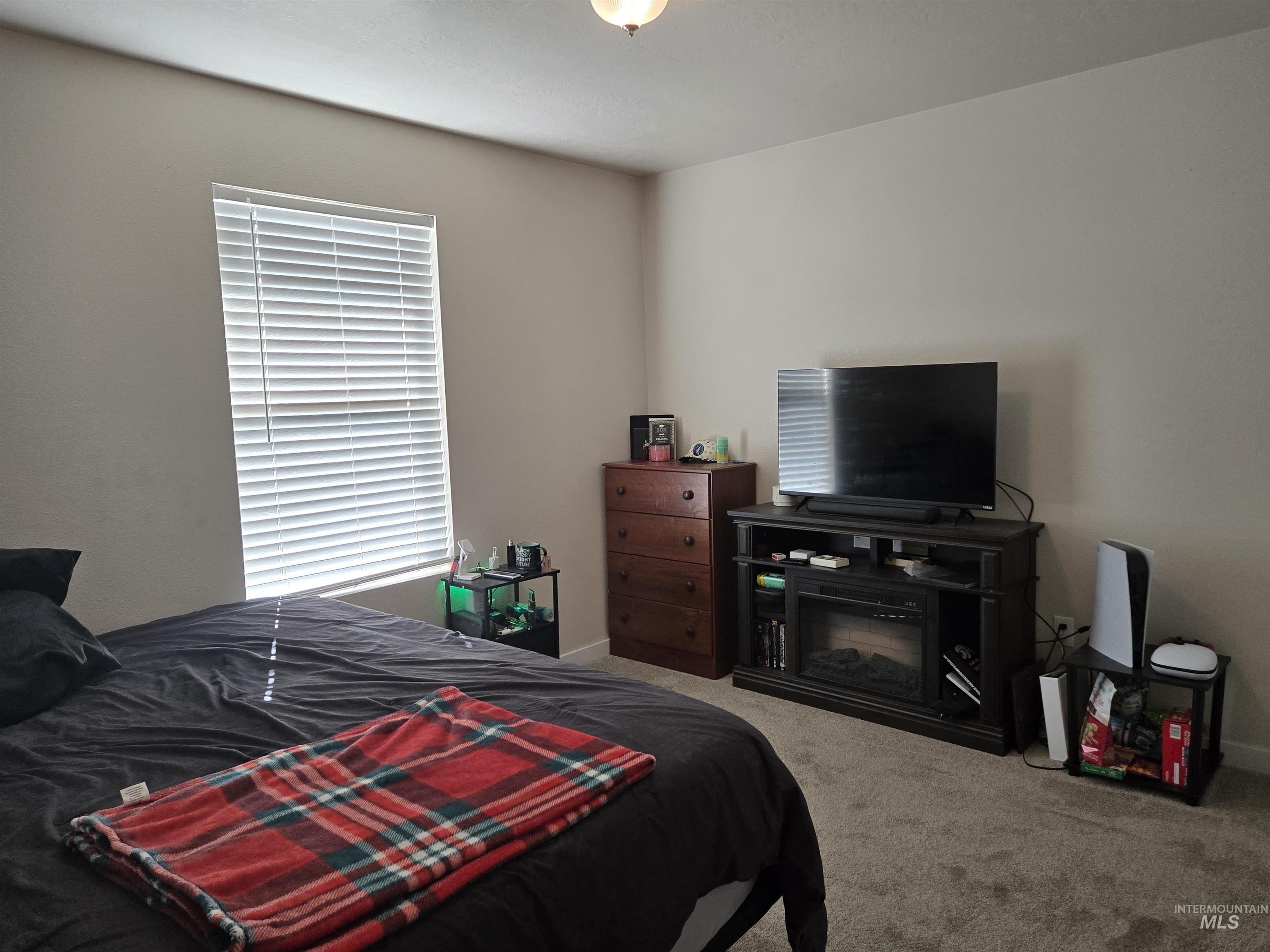 541 W Allspice St., Kuna, Idaho 83634, 3 Bedrooms, 2 Bathrooms, Residential For Sale, Price $448,900,MLS 98982279