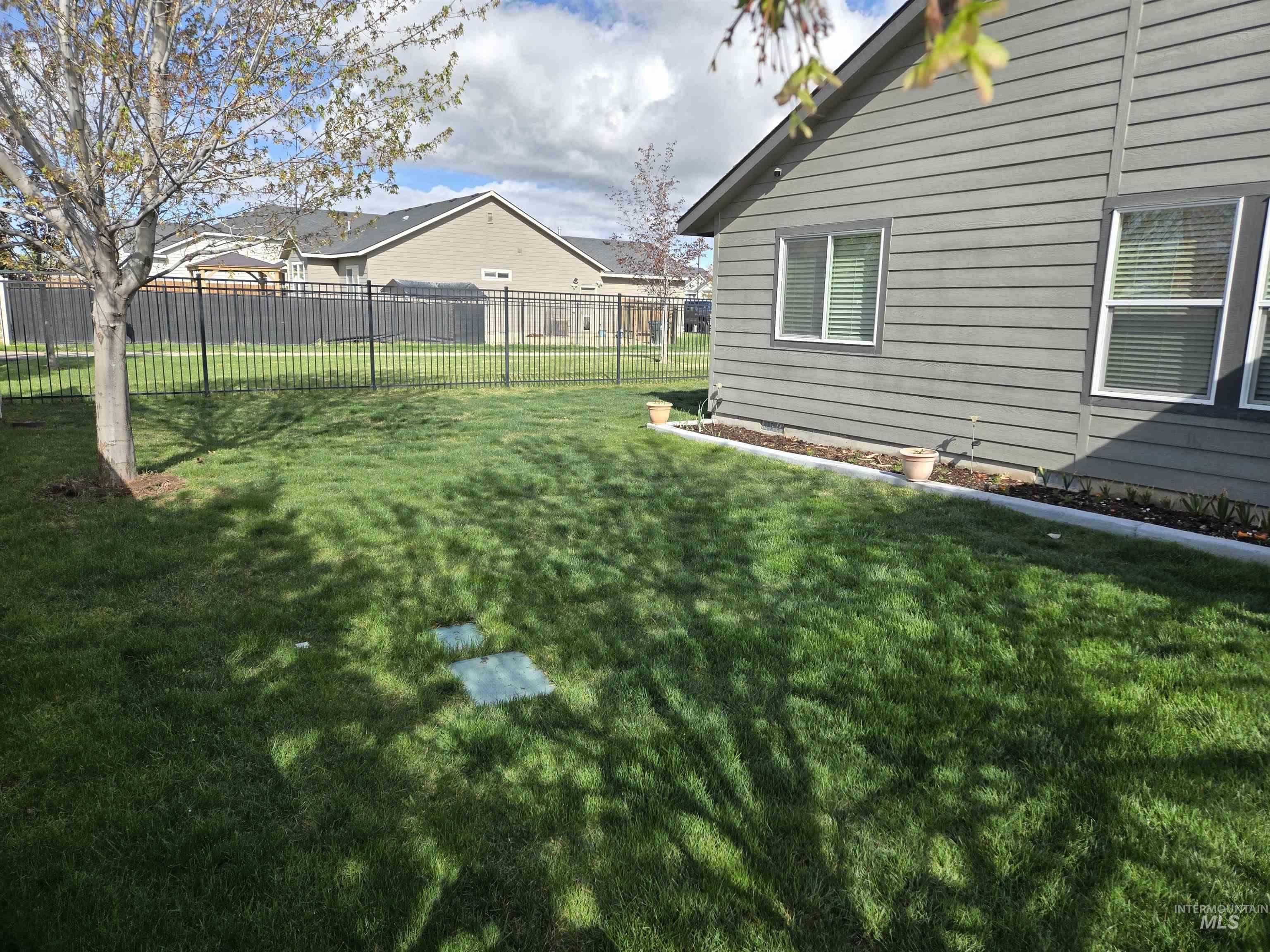 541 W Allspice St., Kuna, Idaho 83634, 3 Bedrooms, 2 Bathrooms, Residential For Sale, Price $448,900,MLS 98982279