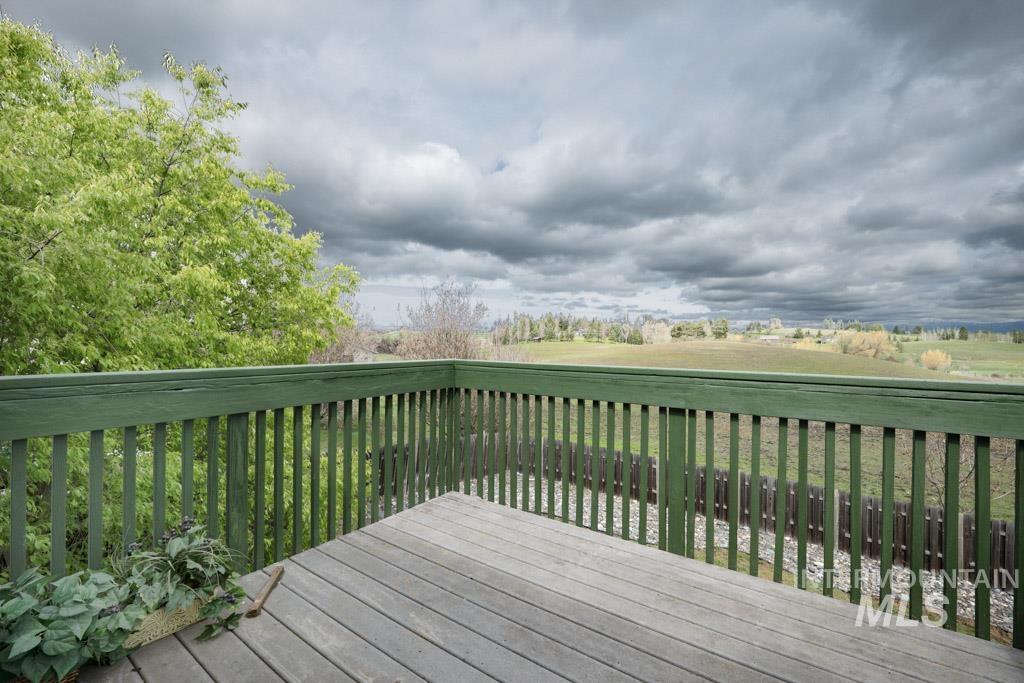 306 Gambels Lane, Moscow, Idaho 83843, 4 Bedrooms, 2 Bathrooms, Residential For Sale, Price $485,000, 98982280