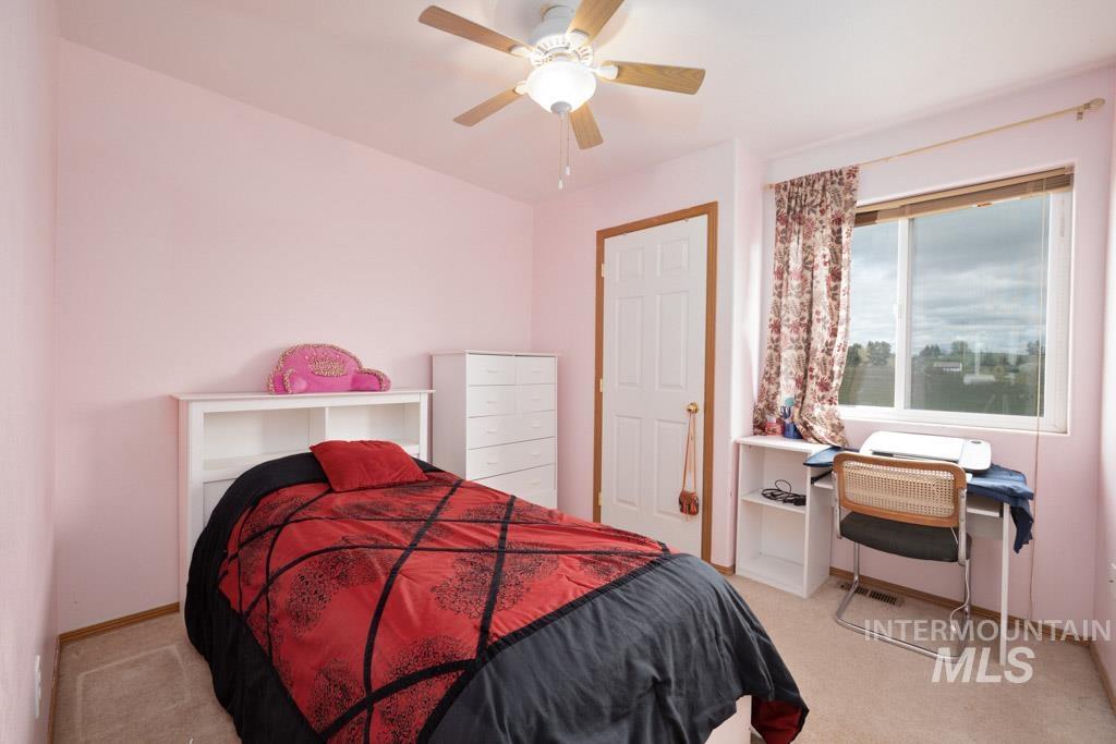 306 Gambels Lane, Moscow, Idaho 83843, 4 Bedrooms, 2 Bathrooms, Residential For Sale, Price $485,000, 98982280