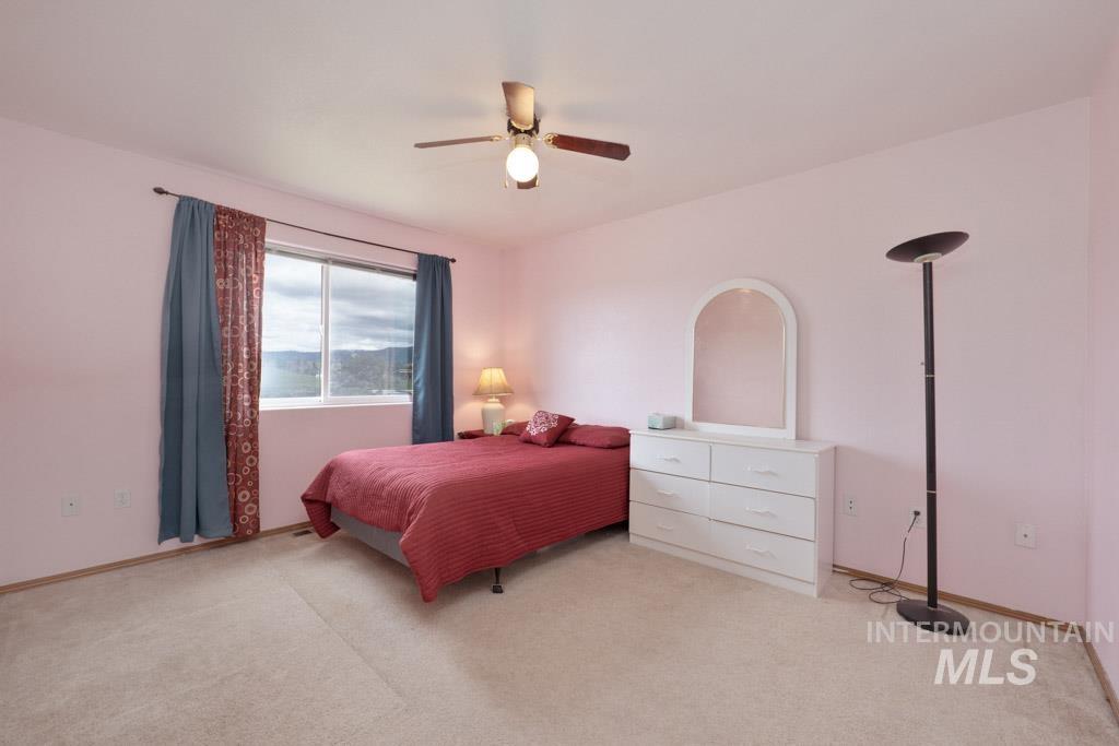 306 Gambels Lane, Moscow, Idaho 83843, 4 Bedrooms, 2 Bathrooms, Residential For Sale, Price $485,000, 98982280