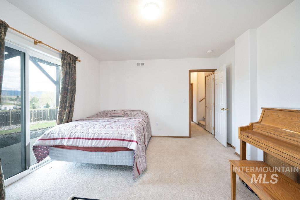 306 Gambels Lane, Moscow, Idaho 83843, 4 Bedrooms, 2 Bathrooms, Residential For Sale, Price $485,000, 98982280