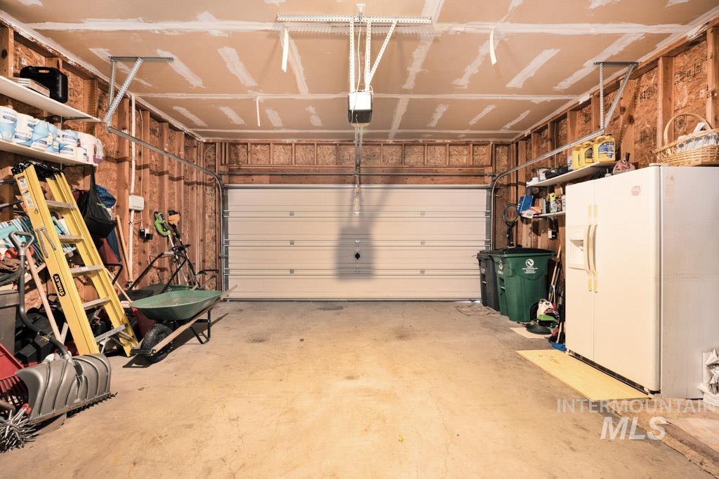 306 Gambels Lane, Moscow, Idaho 83843, 4 Bedrooms, 2 Bathrooms, Residential For Sale, Price $485,000, 98982280