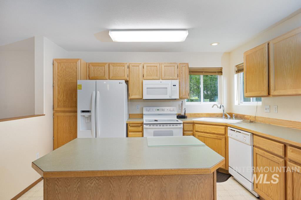 306 Gambels Lane, Moscow, Idaho 83843, 4 Bedrooms, 2 Bathrooms, Residential For Sale, Price $485,000, 98982280