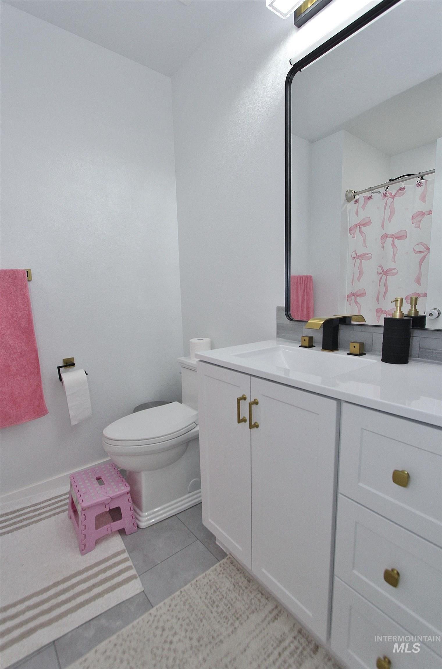 11149 W Bodie River Loop, Nampa, Idaho 83686, 3 Bedrooms, 2.5 Bathrooms, Residential For Sale, Price $420,000, 98982282