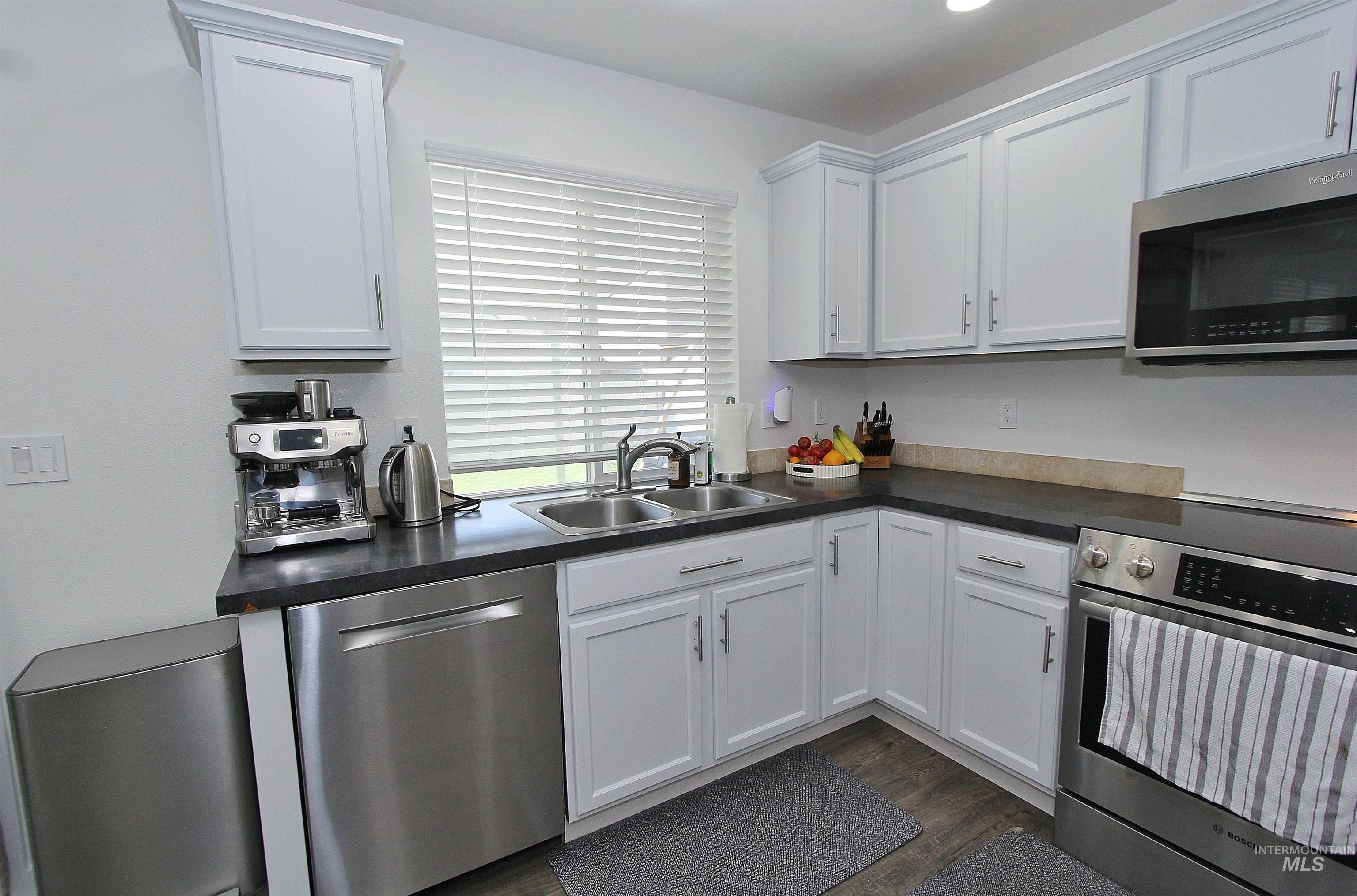 11149 W Bodie River Loop, Nampa, Idaho 83686, 3 Bedrooms, 2.5 Bathrooms, Residential For Sale, Price $420,000, 98982282