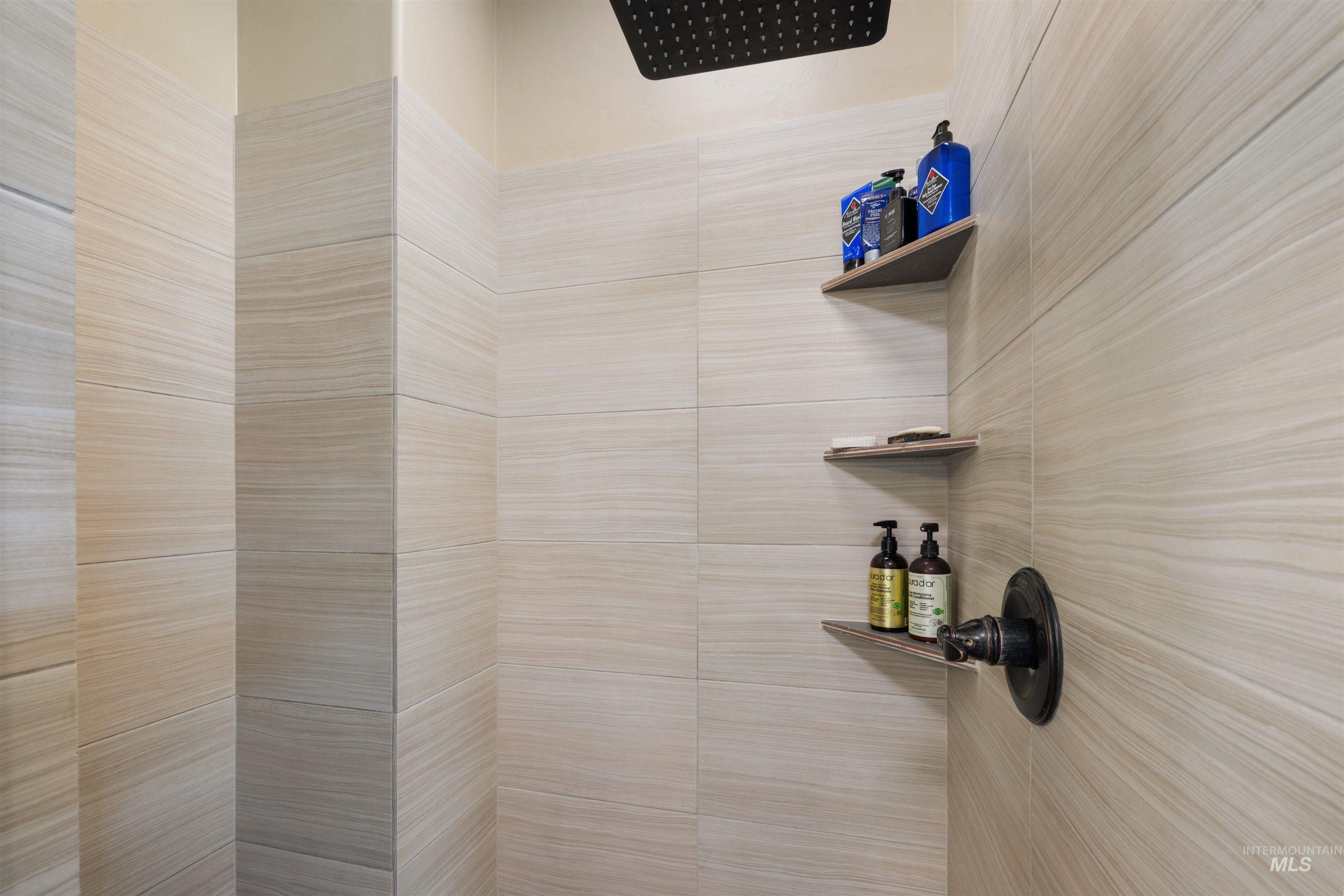 13571 Signorello St, Caldwell, Idaho 83607, 3 Bedrooms, 2 Bathrooms, Residential For Sale, Price $495,000, 98982283