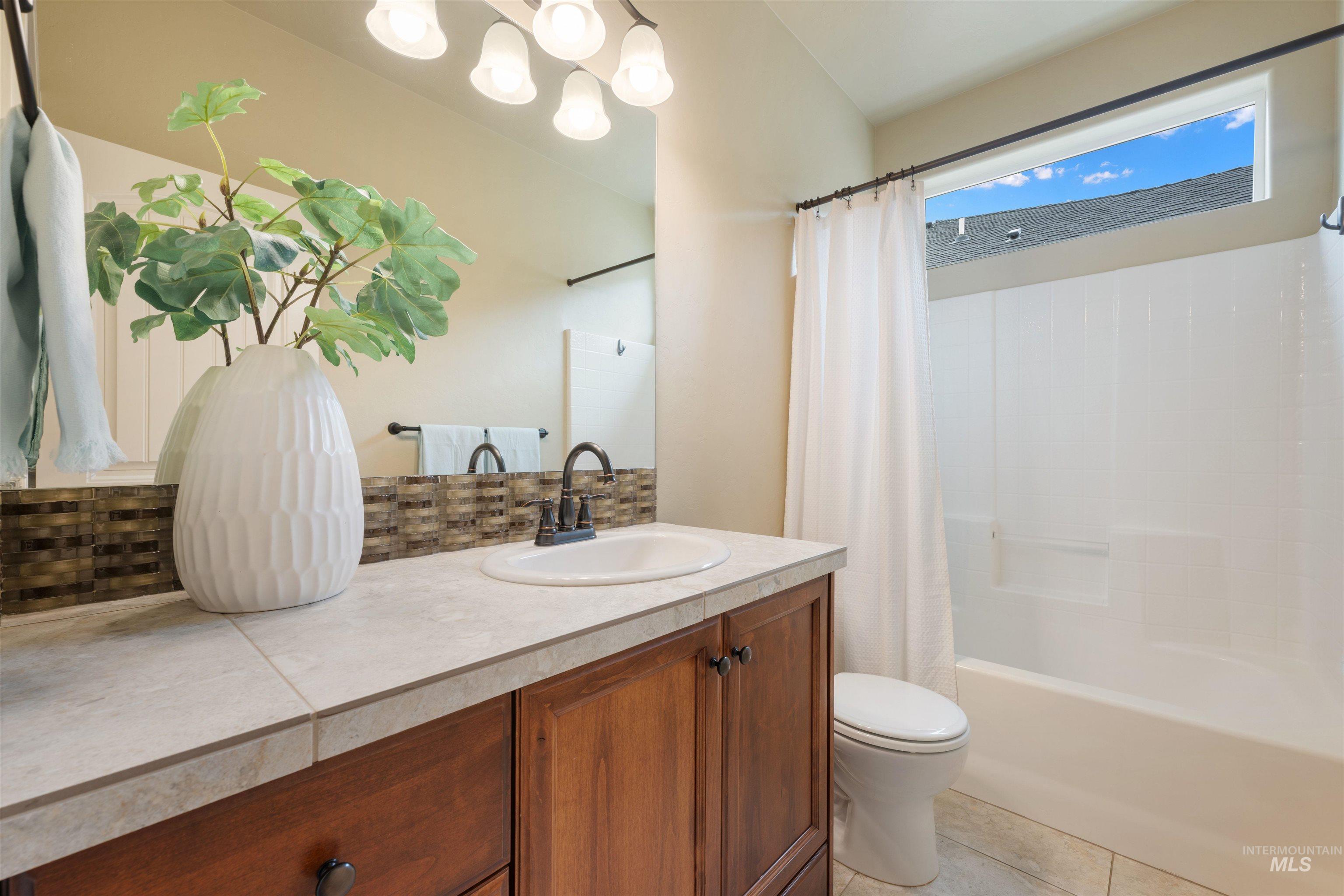 13571 Signorello St, Caldwell, Idaho 83607, 3 Bedrooms, 2 Bathrooms, Residential For Sale, Price $495,000, 98982283