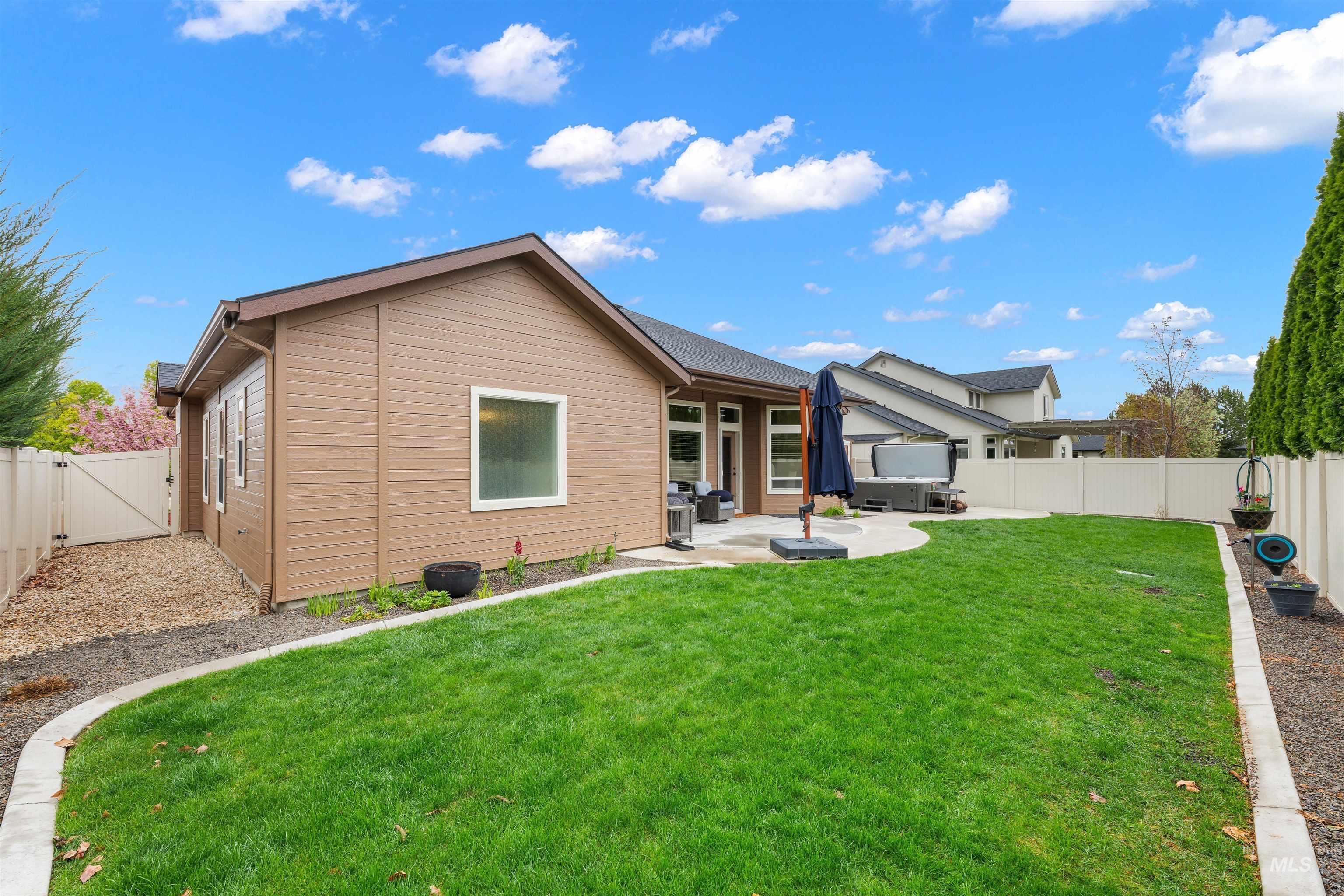 13571 Signorello St, Caldwell, Idaho 83607, 3 Bedrooms, 2 Bathrooms, Residential For Sale, Price $495,000, 98982283