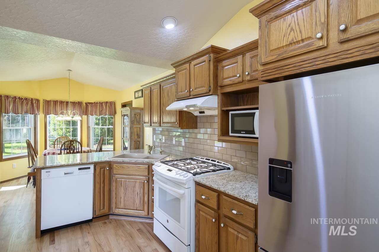 3427 Braden Lane, Nampa, Idaho 83686, 3 Bedrooms, 2 Bathrooms, Residential For Sale, Price $500,000,MLS 98982284