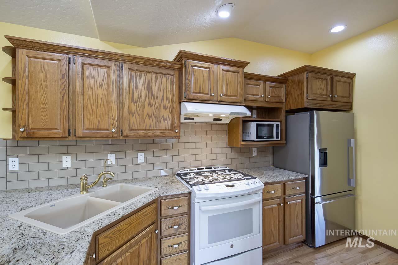 3427 Braden Lane, Nampa, Idaho 83686, 3 Bedrooms, 2 Bathrooms, Residential For Sale, Price $500,000,MLS 98982284