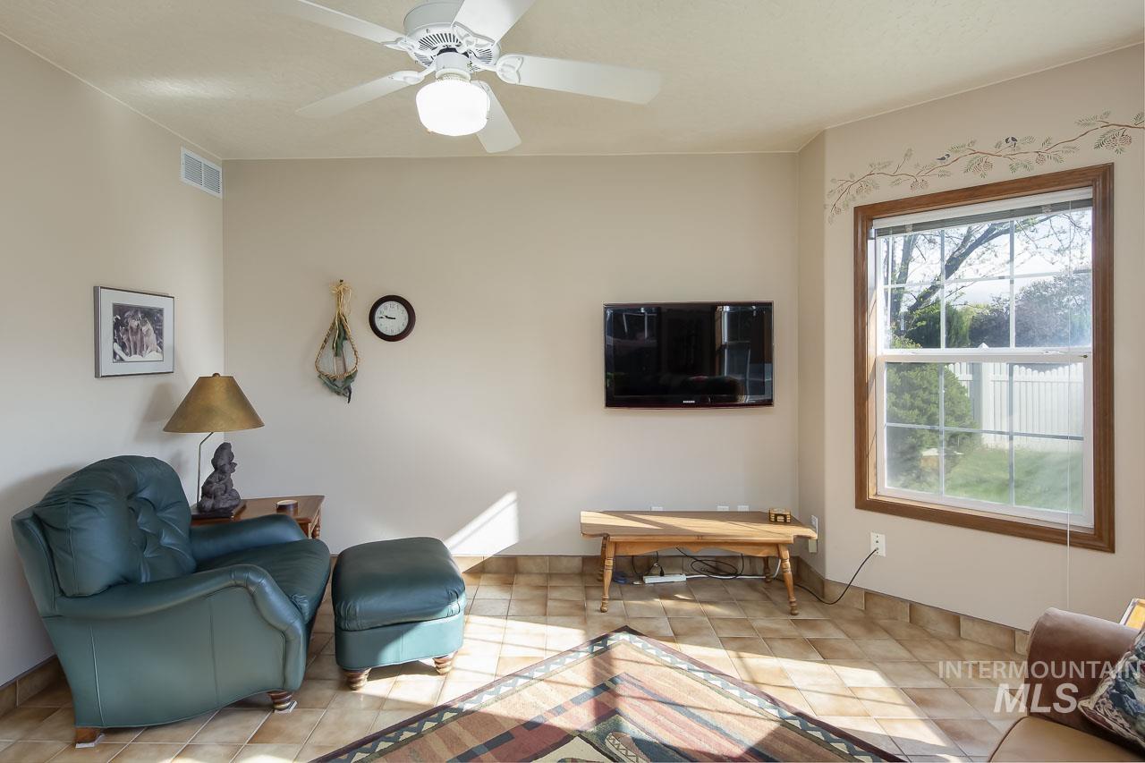 3427 Braden Lane, Nampa, Idaho 83686, 3 Bedrooms, 2 Bathrooms, Residential For Sale, Price $500,000,MLS 98982284