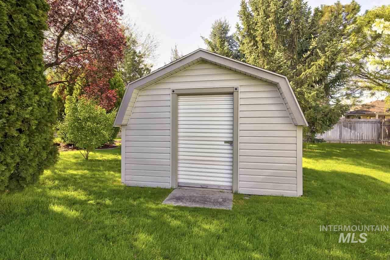 3427 Braden Lane, Nampa, Idaho 83686, 3 Bedrooms, 2 Bathrooms, Residential For Sale, Price $500,000,MLS 98982284