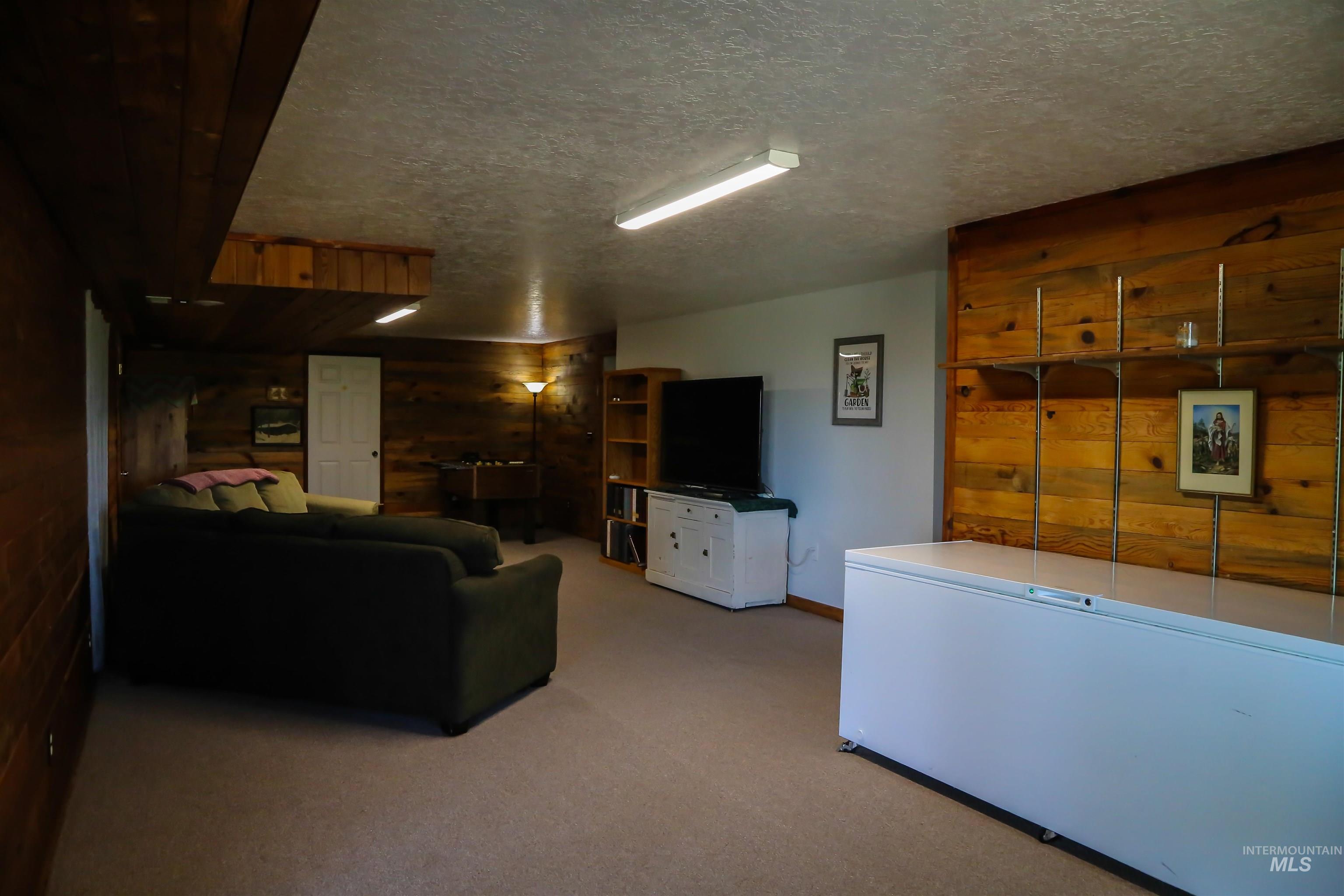 2060 Missman Road, Council, Idaho 83612, 4 Bedrooms, 3 Bathrooms, Residential For Sale, Price $715,000,MLS 98982286