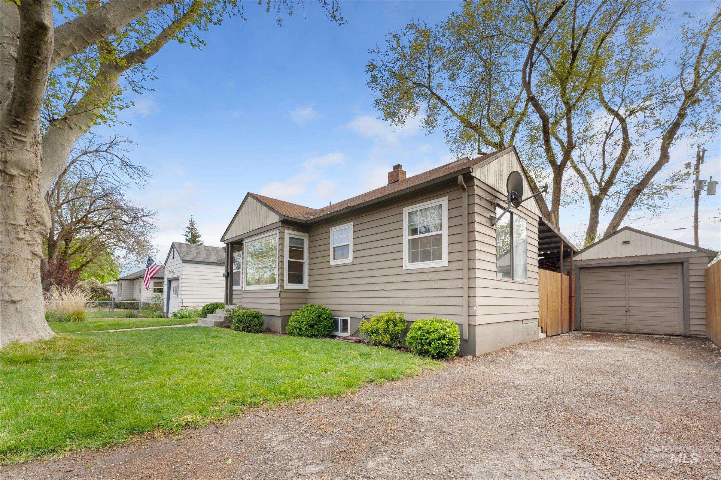 718 S Opal St, Boise, Idaho 83705, 3 Bedrooms, 1 Bathroom, Residential For Sale, Price $450,000,MLS 98982287