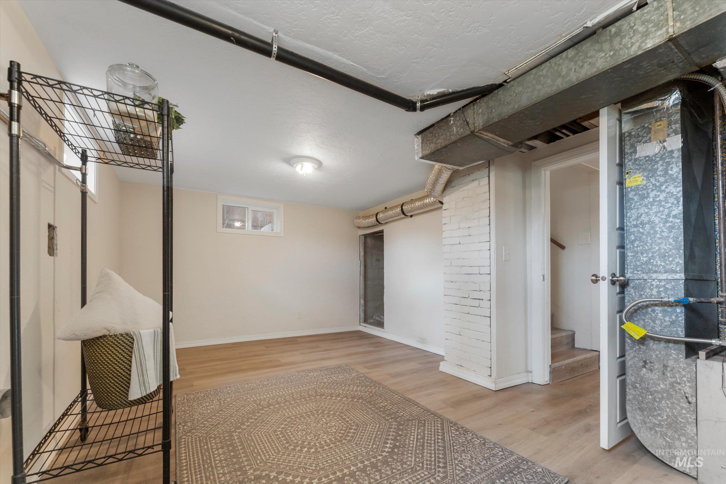 718 S Opal St, Boise, Idaho 83705, 3 Bedrooms, 1 Bathroom, Residential For Sale, Price $450,000,MLS 98982287