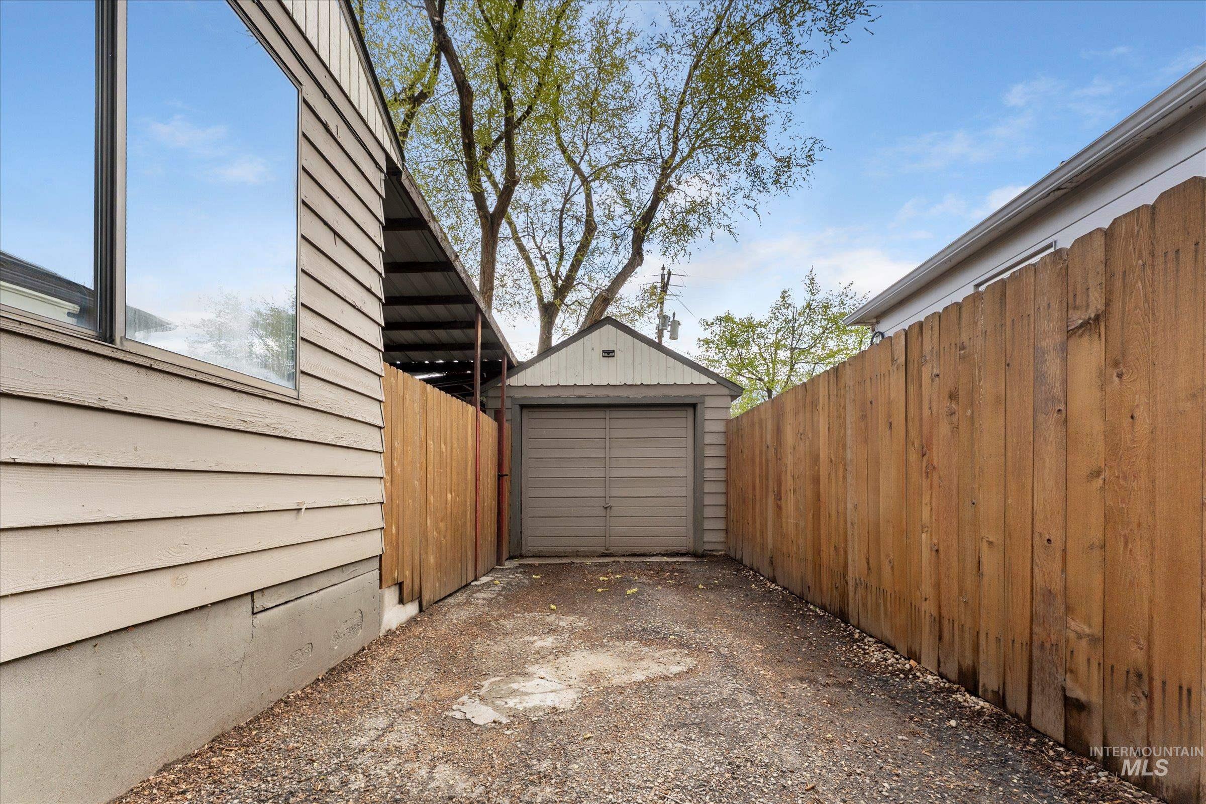 718 S Opal St, Boise, Idaho 83705, 3 Bedrooms, 1 Bathroom, Residential For Sale, Price $450,000,MLS 98982287