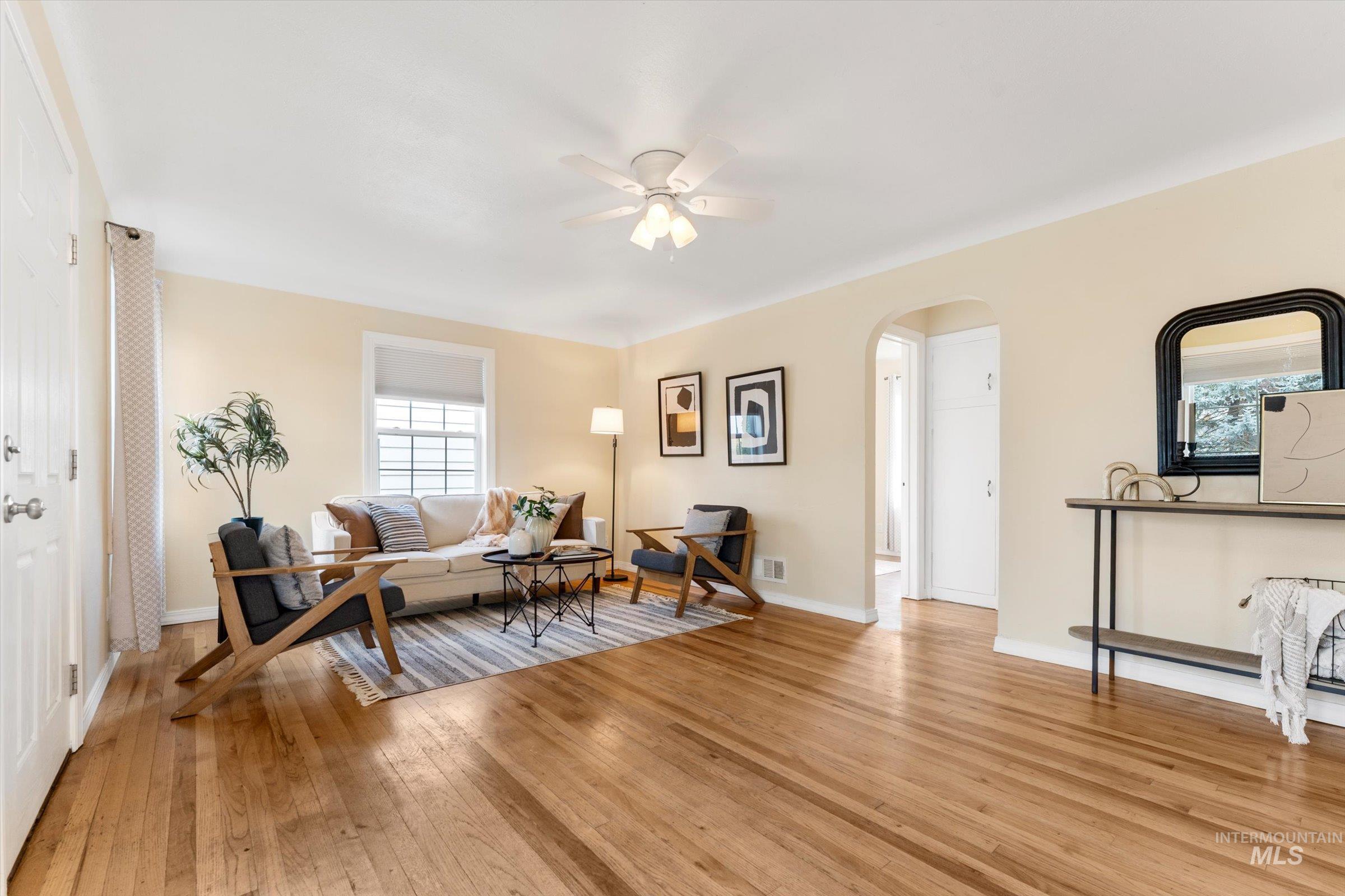 718 S Opal St, Boise, Idaho 83705, 3 Bedrooms, 1 Bathroom, Residential For Sale, Price $450,000,MLS 98982287