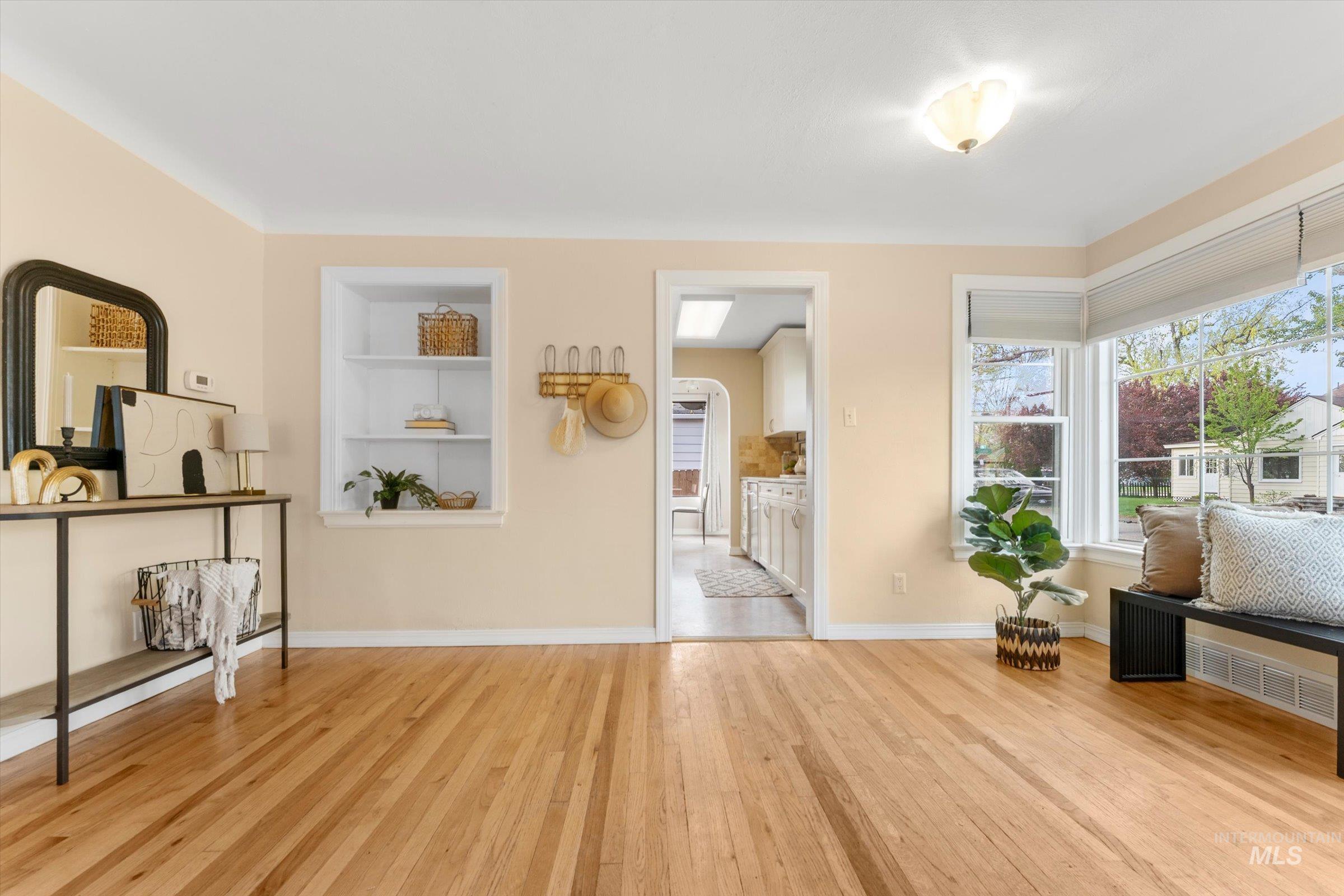 718 S Opal St, Boise, Idaho 83705, 3 Bedrooms, 1 Bathroom, Residential For Sale, Price $450,000,MLS 98982287