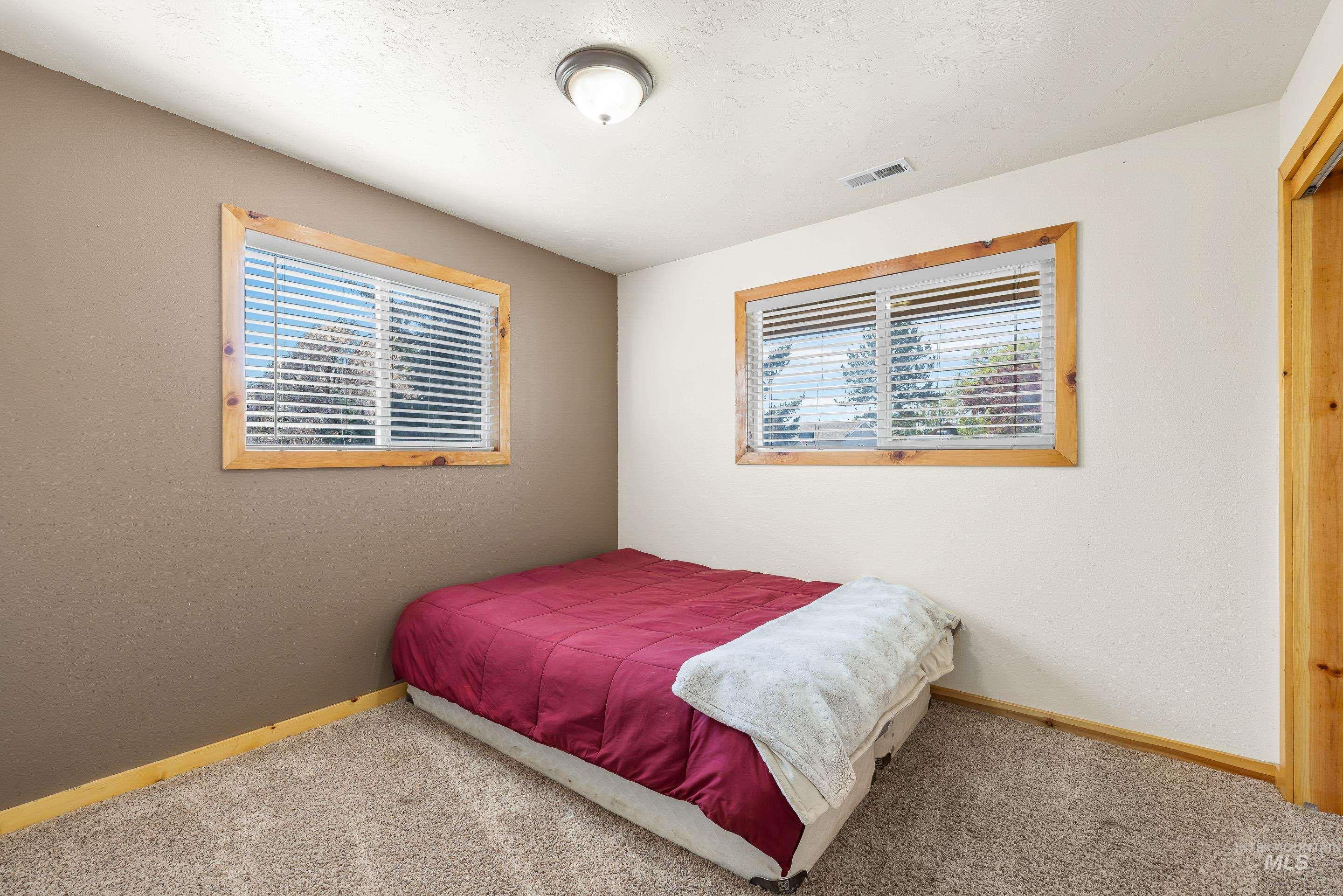 118 Linden St, New Plymouth, Idaho 83655, 3 Bedrooms, 1 Bathroom, Residential For Sale, Price $350,000,MLS 98982289